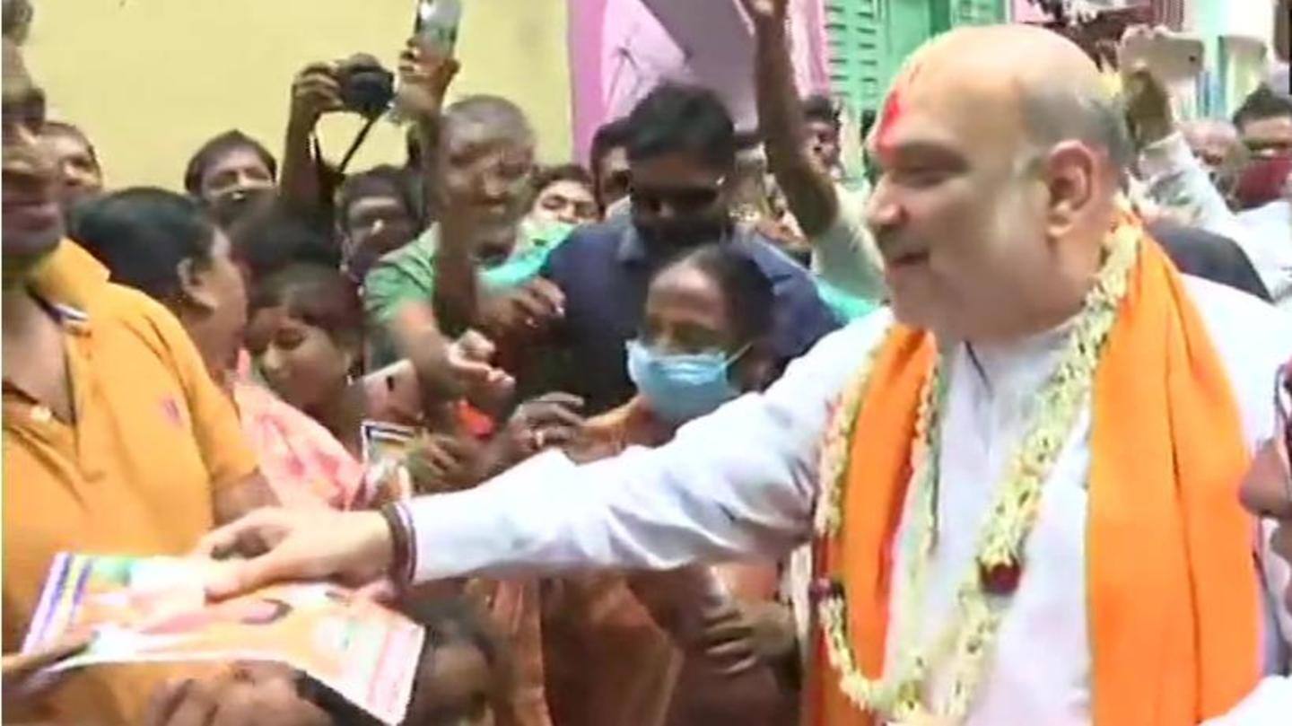 शुक्रवार को बिना मास्क के देखे गए थे गृह मंत्री अमित शाह शुक्रवार को बिना मास्क के देखे गए थे गृह मंत्री अमित शाह