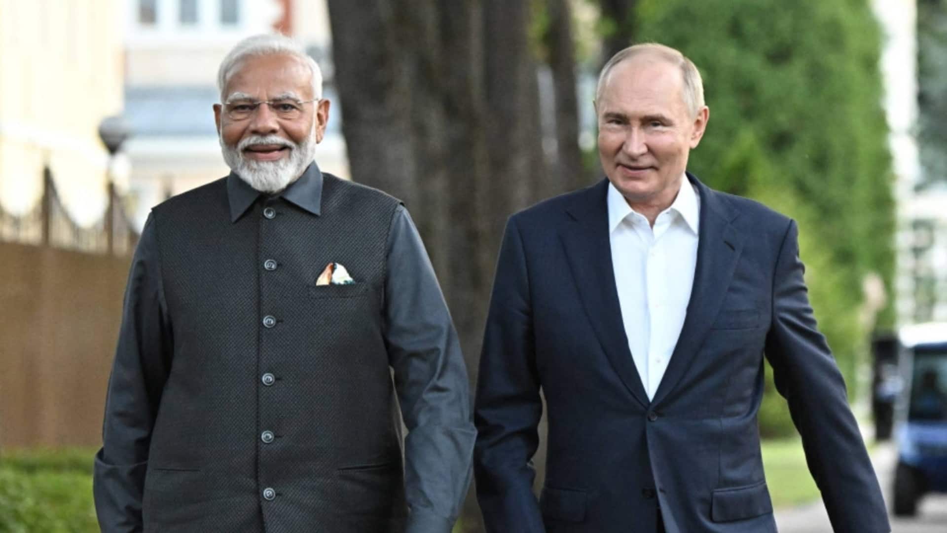 नरेंद्र मोदी-व्लादिमीर पुतिन की बैठक: रूस से और S-400 खरीद सकता है भारत, जानें एजेंडा