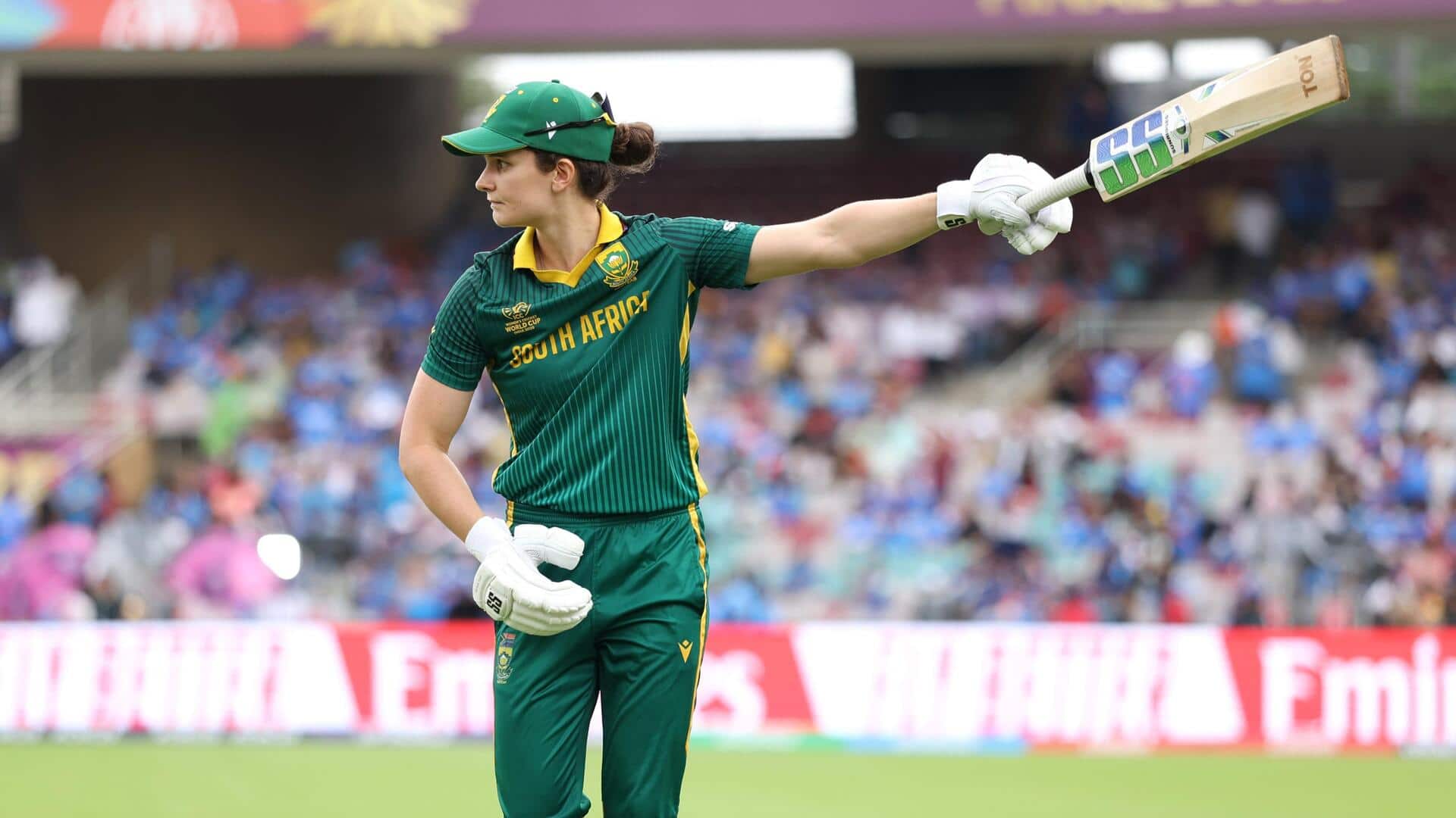 महिला विश्व कप के किसी एक संस्करण में 450+ रन बनाने वाली बल्लेबाज 