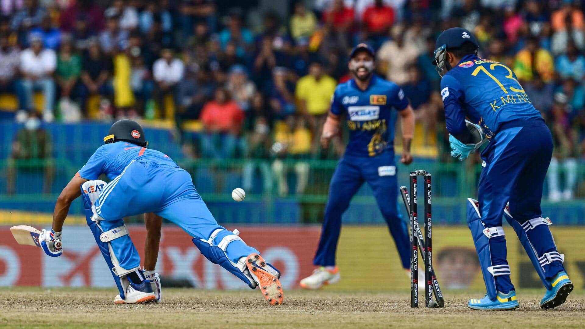 एशिया कप 2023: श्रीलंका के खिलाफ भारतीय पारी 213 रन पर सिमटी, रोहित ने लगाया अर्धशतक 