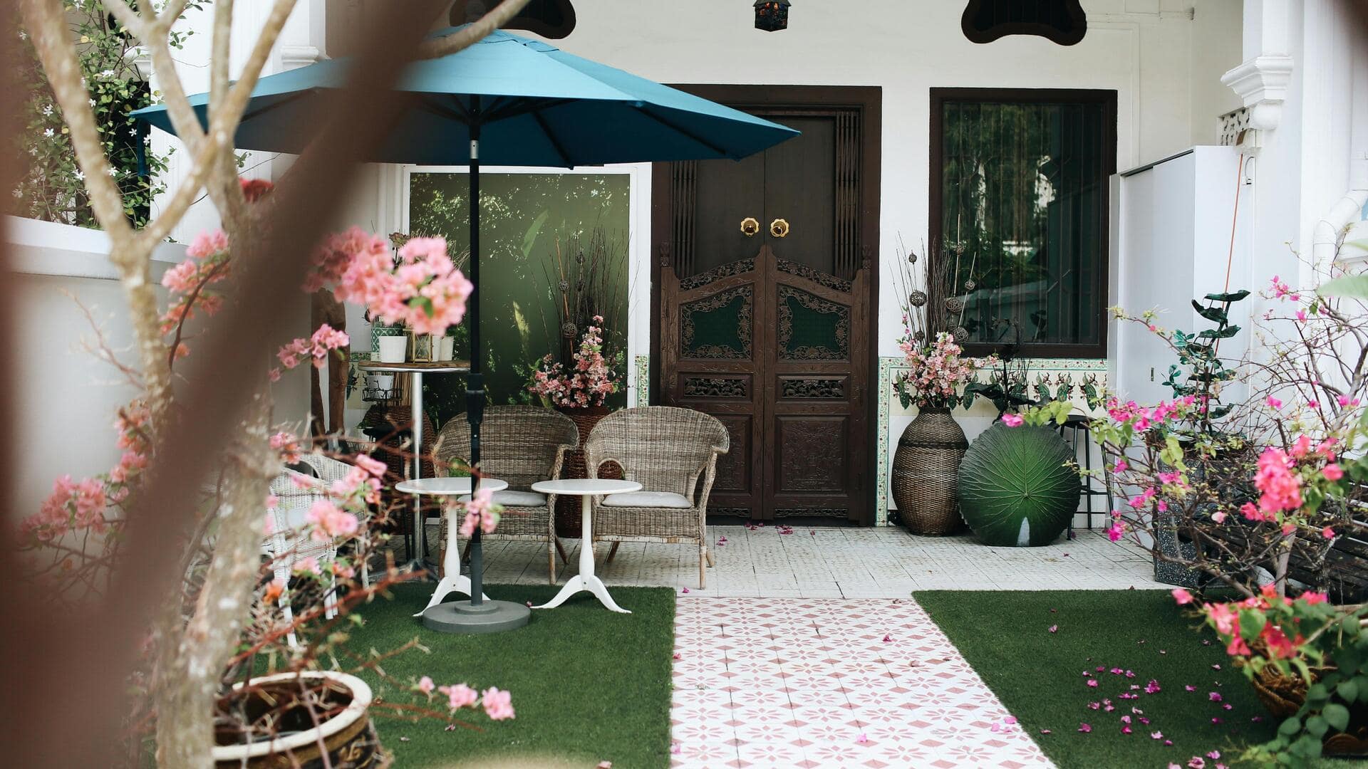 गर्मियों के दौरान इन रंगों से सजाएं अपना घर, हर कोना लगेगा खूबसूरत