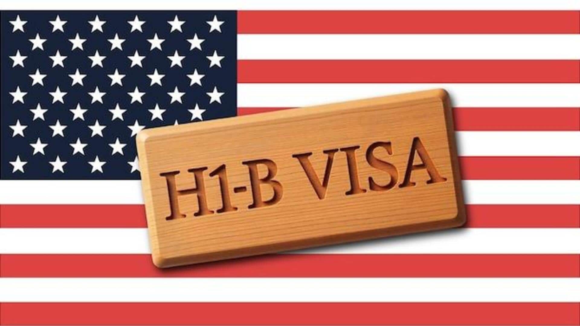 डोनाल्ड ट्रंप ने H-1B वीजा शुल्क का एक वर्ष के लिए और किया विस्तार