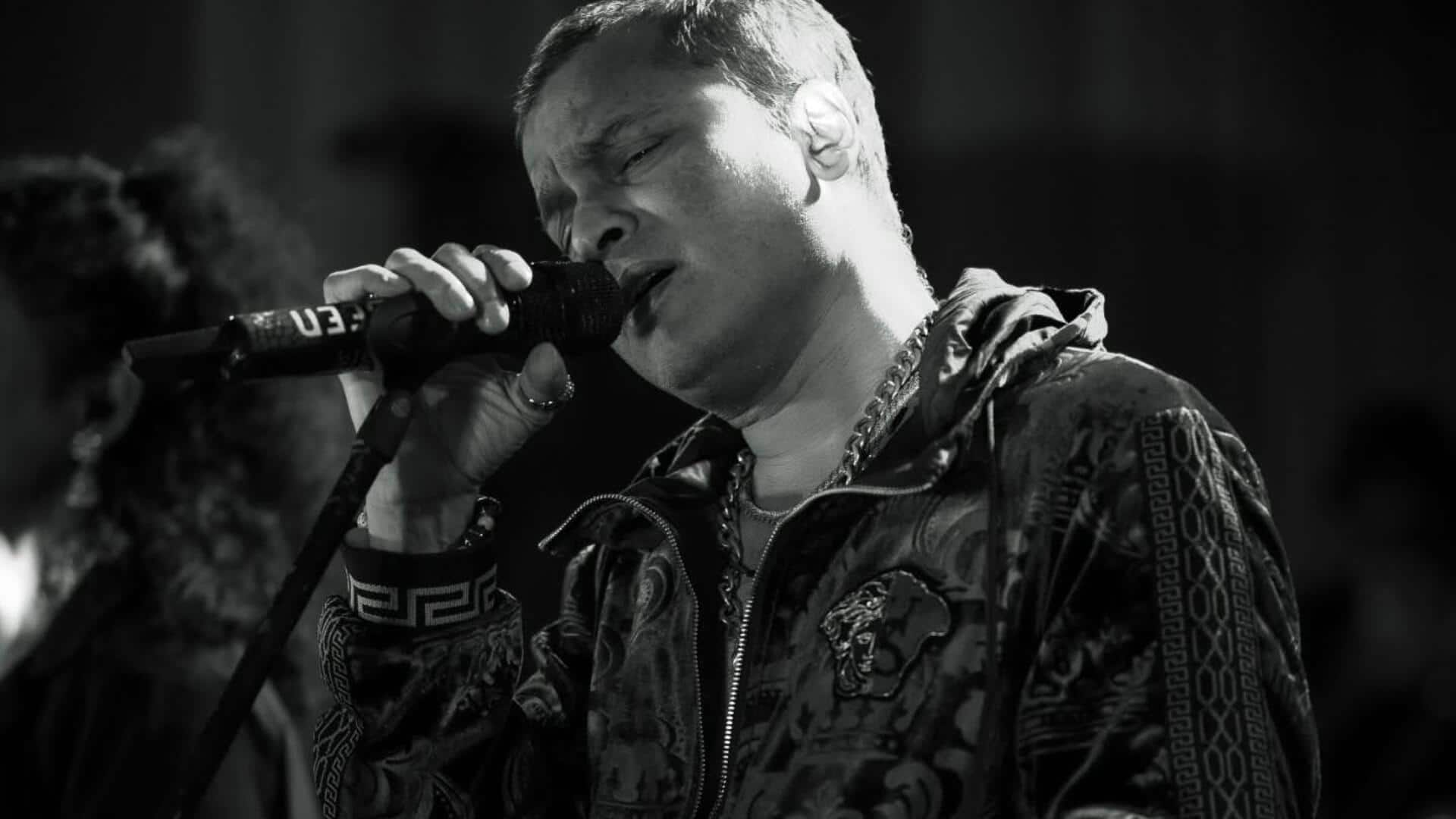 जुबीन गर्ग की फिल्म 'रोई रोई बिनाले' ने रिलीज होते ही तोड़ा रिकॉर्ड, लाेग हुए भावुक जुबीन गर्ग की फिल्म 'रोई रोई बिनाले' ने रिलीज होते ही तोड़ा रिकॉर्ड, लाेग हुए भावुक