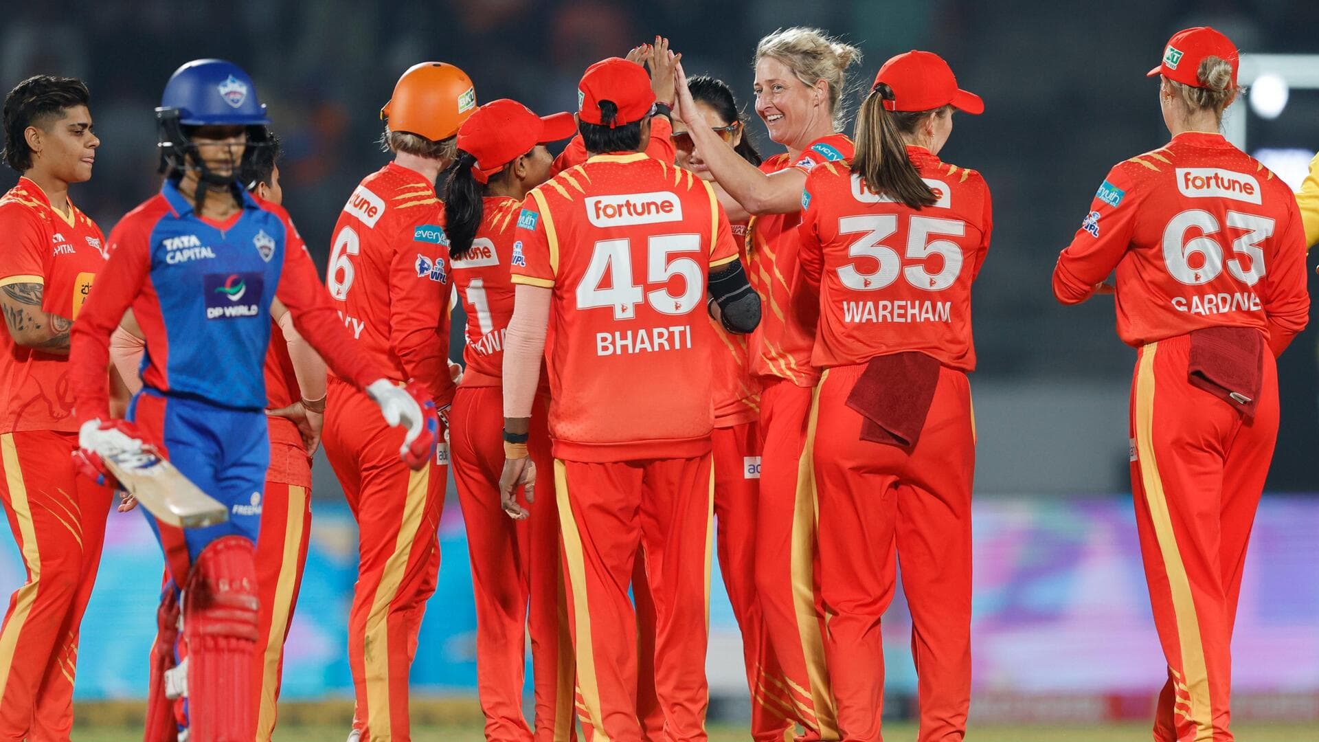 WPL 2026: गुजरात जायंट्स ने दिल्ली कैपिटल्स को हराते हुए चौथी जीत दर्ज की