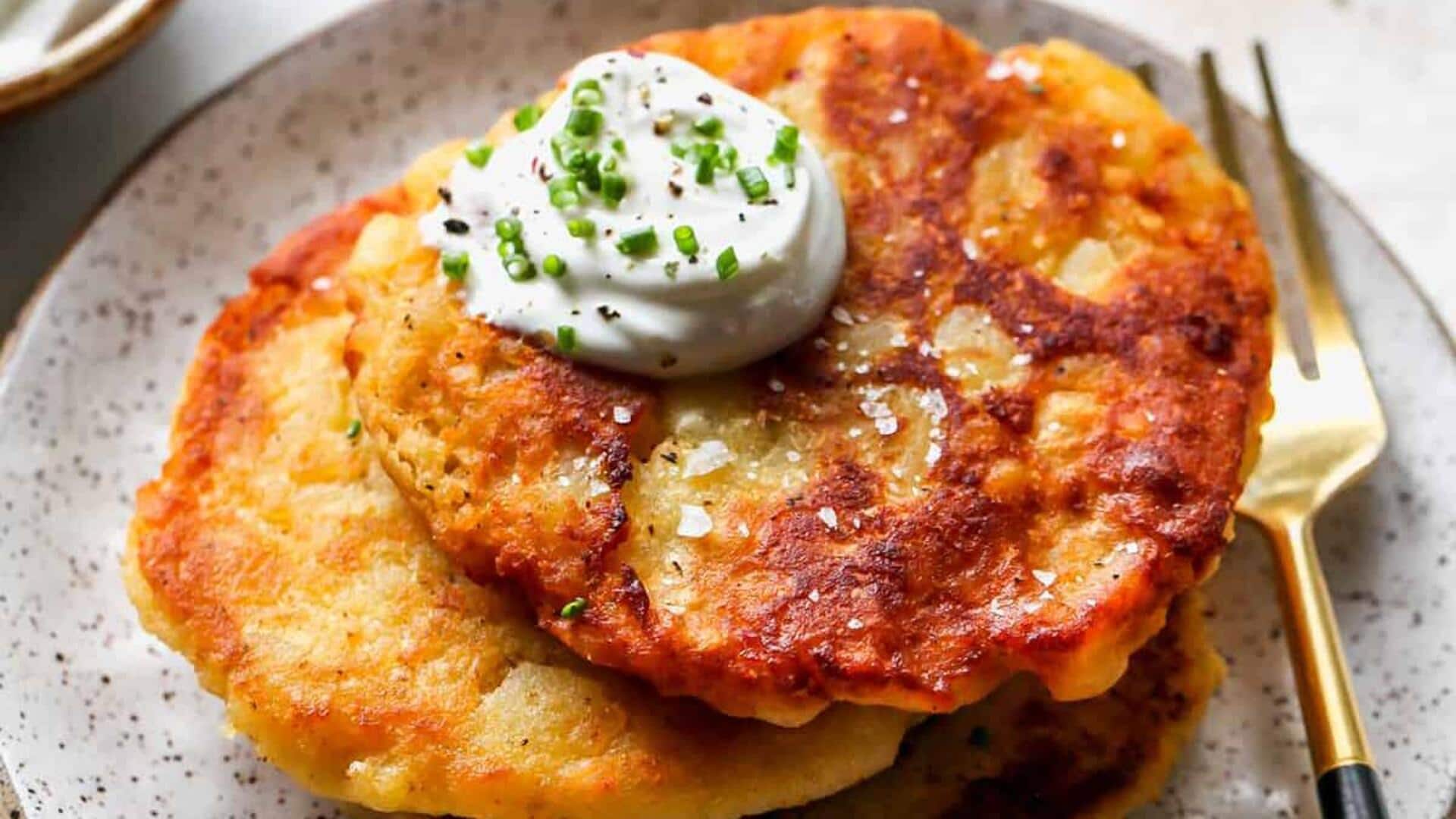 जर्मन पोटैटो पैनकेक को कुरकुरा बनाने के लिए अपनाएं ये तरीका