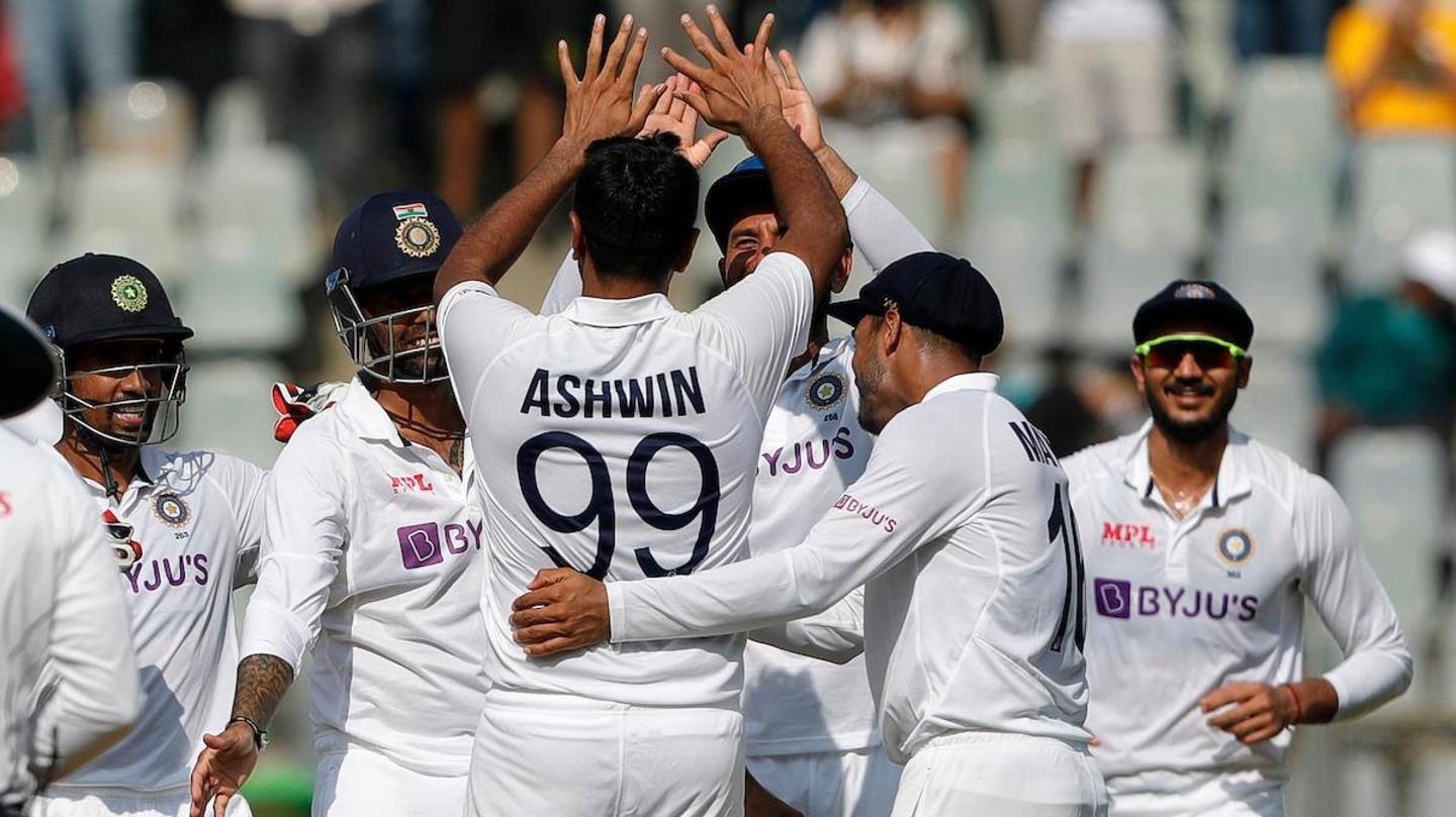 चार कैलेंडर ईयर में 50 टेस्ट विकेट लेने वाले पहले भारतीय गेंदबाज बने अश्विन चार कैलेंडर ईयर में 50 टेस्ट विकेट लेने वाले पहले भारतीय गेंदबाज बने अश्विन
