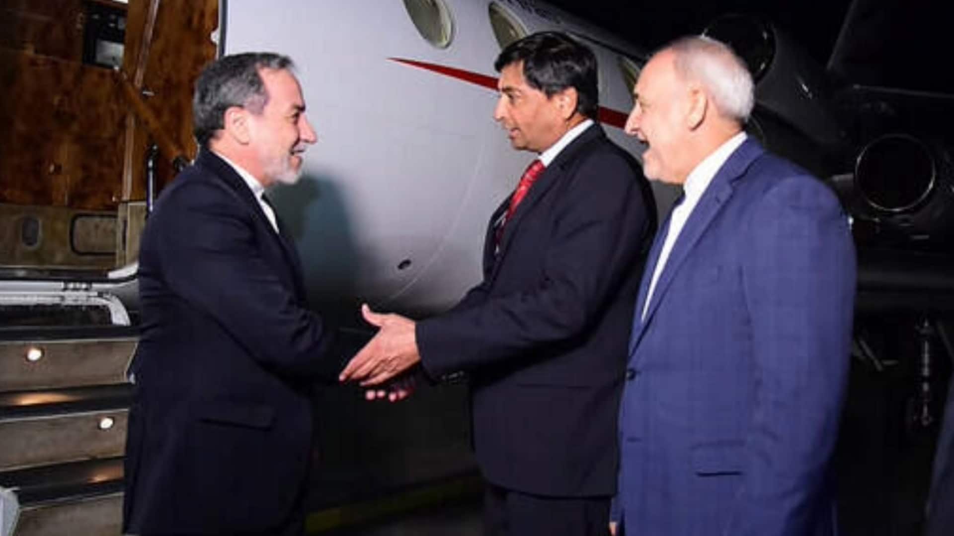 अमेरिका-ईरान के बीच पाकिस्तान में चर्चा संभव, ईरानी विदेश मंत्री और अमेरिकी प्रतिनिधिमंडल इस्लामाबाद पहुंचा