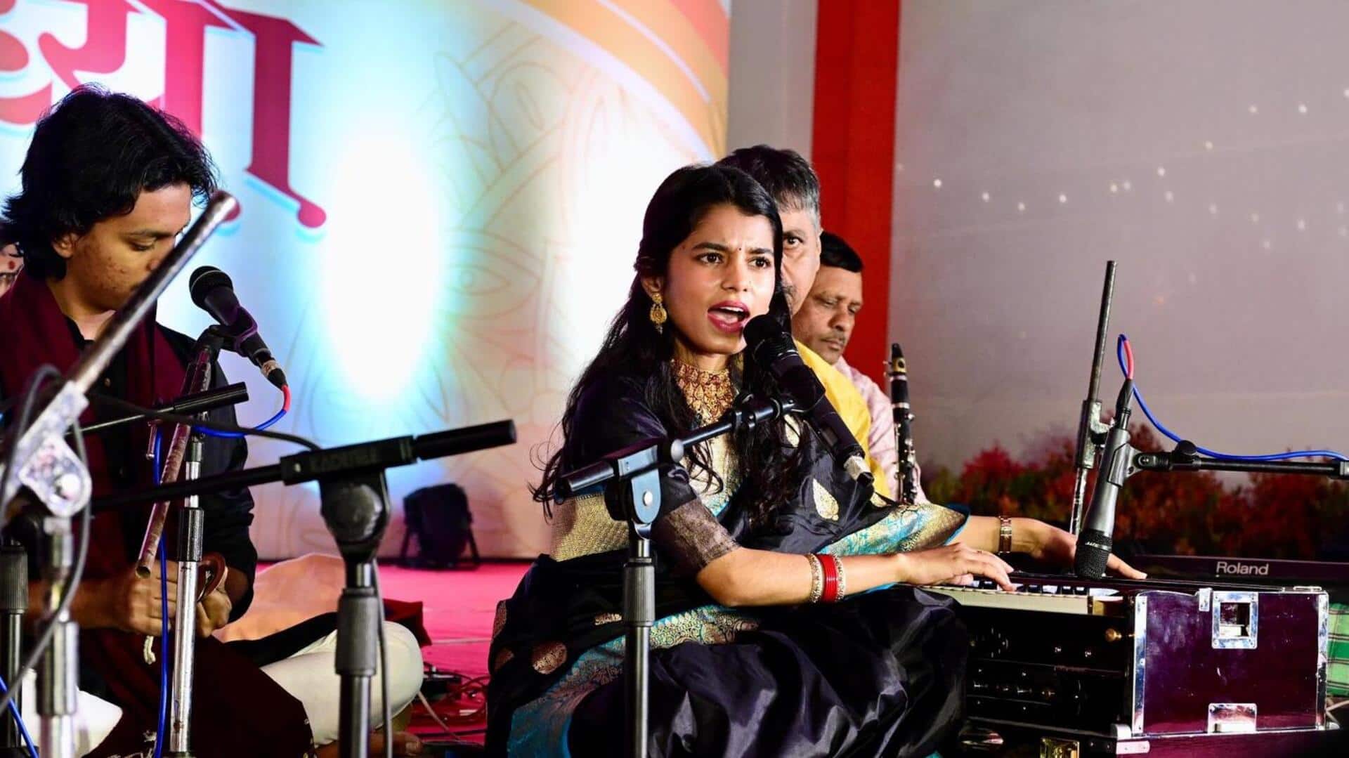 बिहार में विधानसभा चुनाव से पहले भाजपा में शामिल हुईं लोक गायिका मैथिली ठाकुर, लड़ेंगी चुनाव बिहार में विधानसभा चुनाव से पहले भाजपा में शामिल हुईं लोक गायिका मैथिली ठाकुर, लड़ेंगी चुनाव