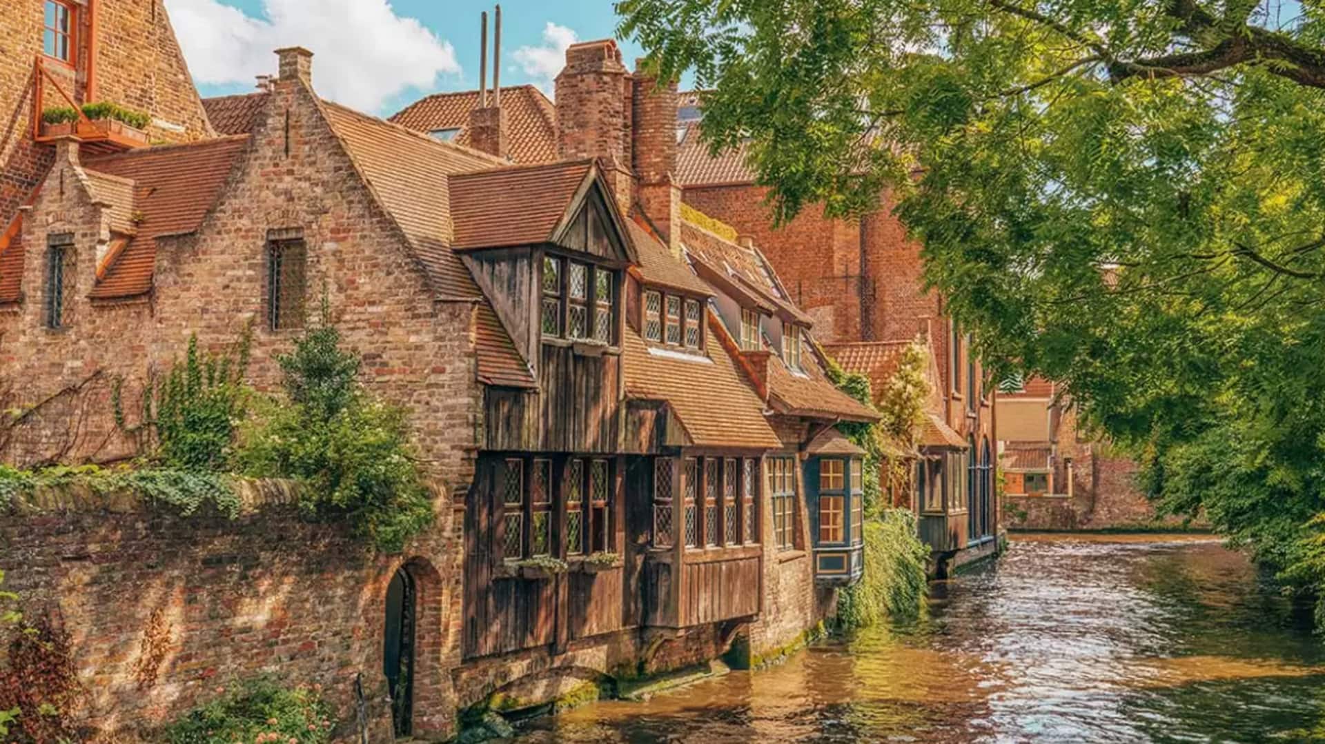 रोमांटिक छुट्टी के लिए बेहतरीन है बेल्जियम का शहर ब्रुग्स, जानिए यहां के पर्यटन स्थल