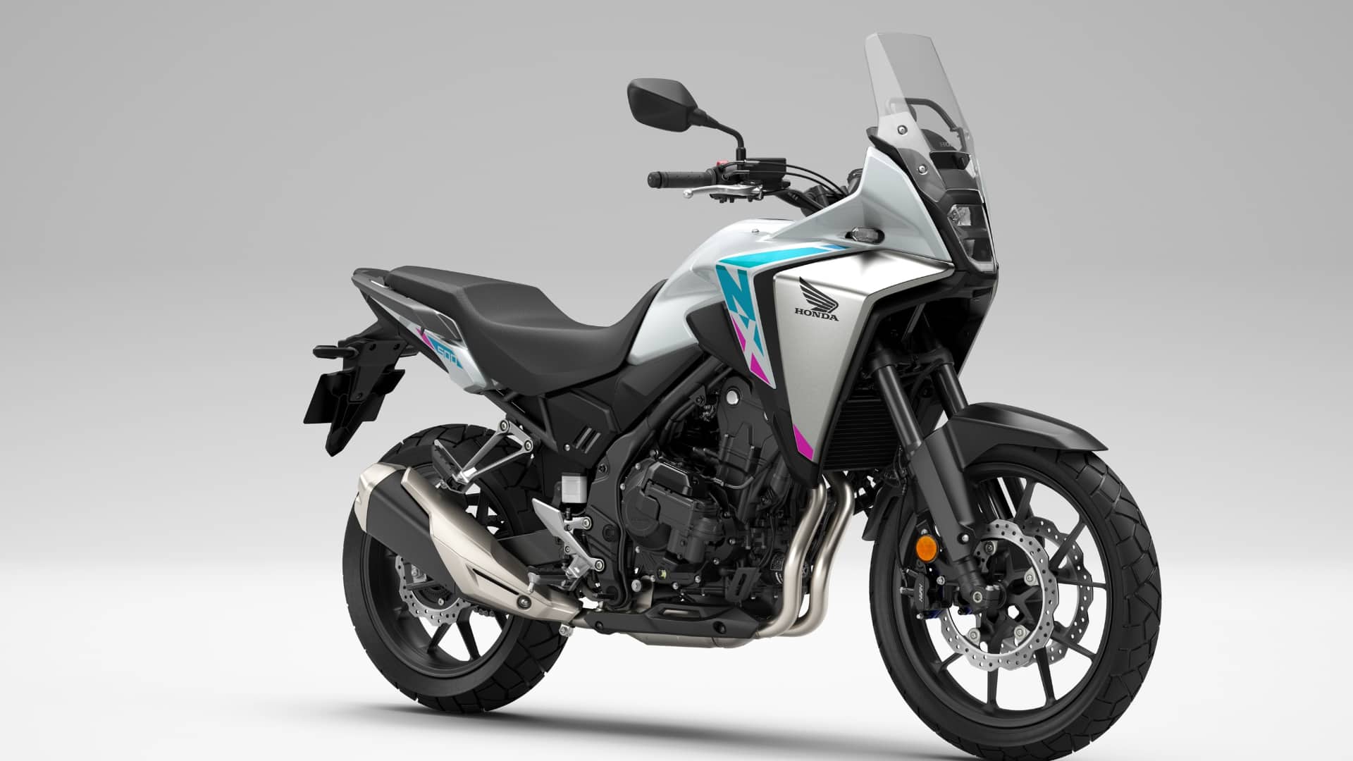 नई होंडा NX500 E-क्लच तकनीक के साथ लॉन्च, जानिए कितनी है कीमत