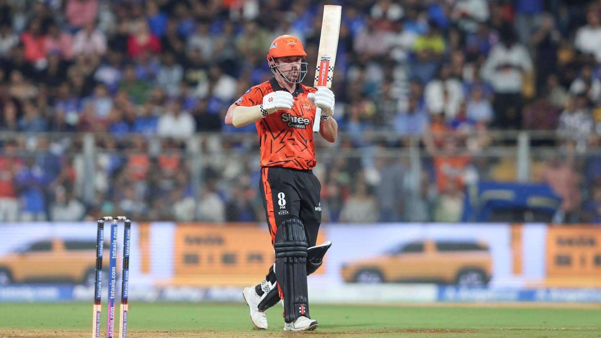 IPL 2026: रासिख सलाम डार की सटीक यॉर्कर पर बोल्ड हुए ट्रेविस हेड, देखें वीडियो 