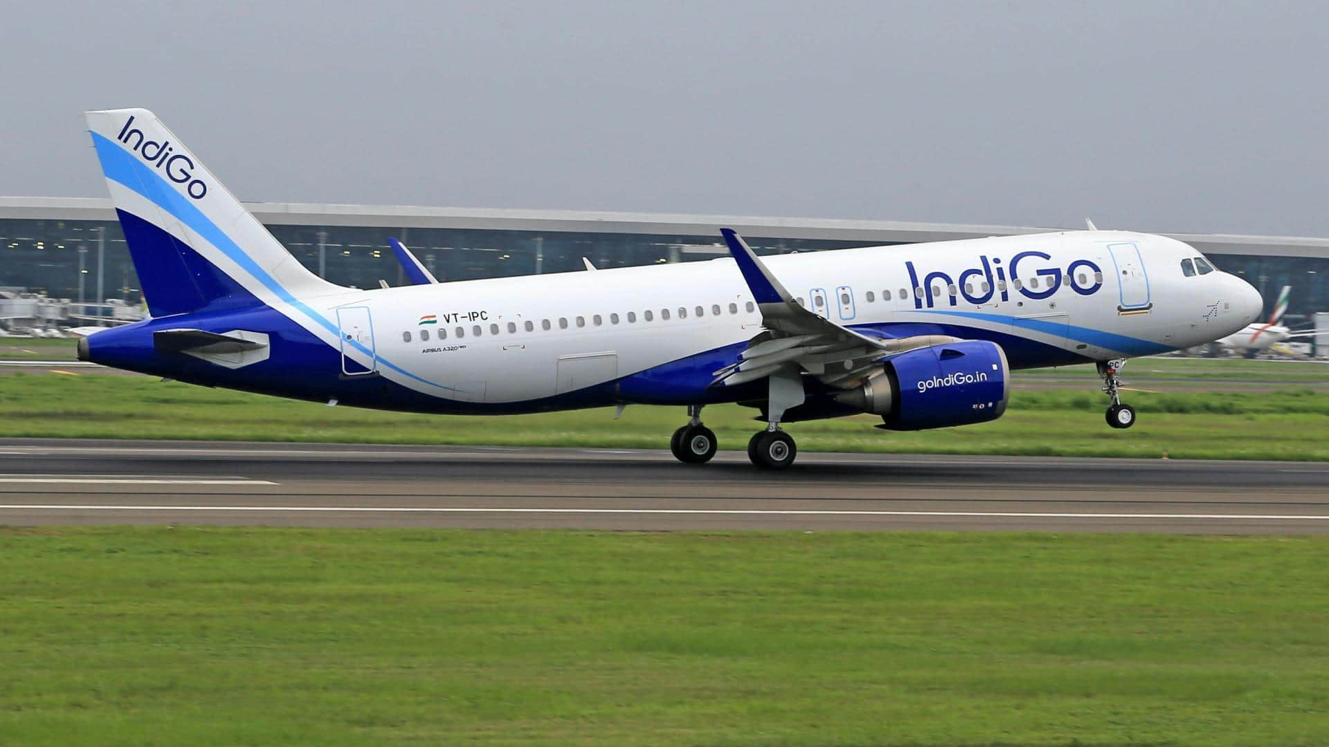 इंडिगो ने फिर रद्द की उड़ानें, यात्री परेशान; आखिर क्या है कारण?