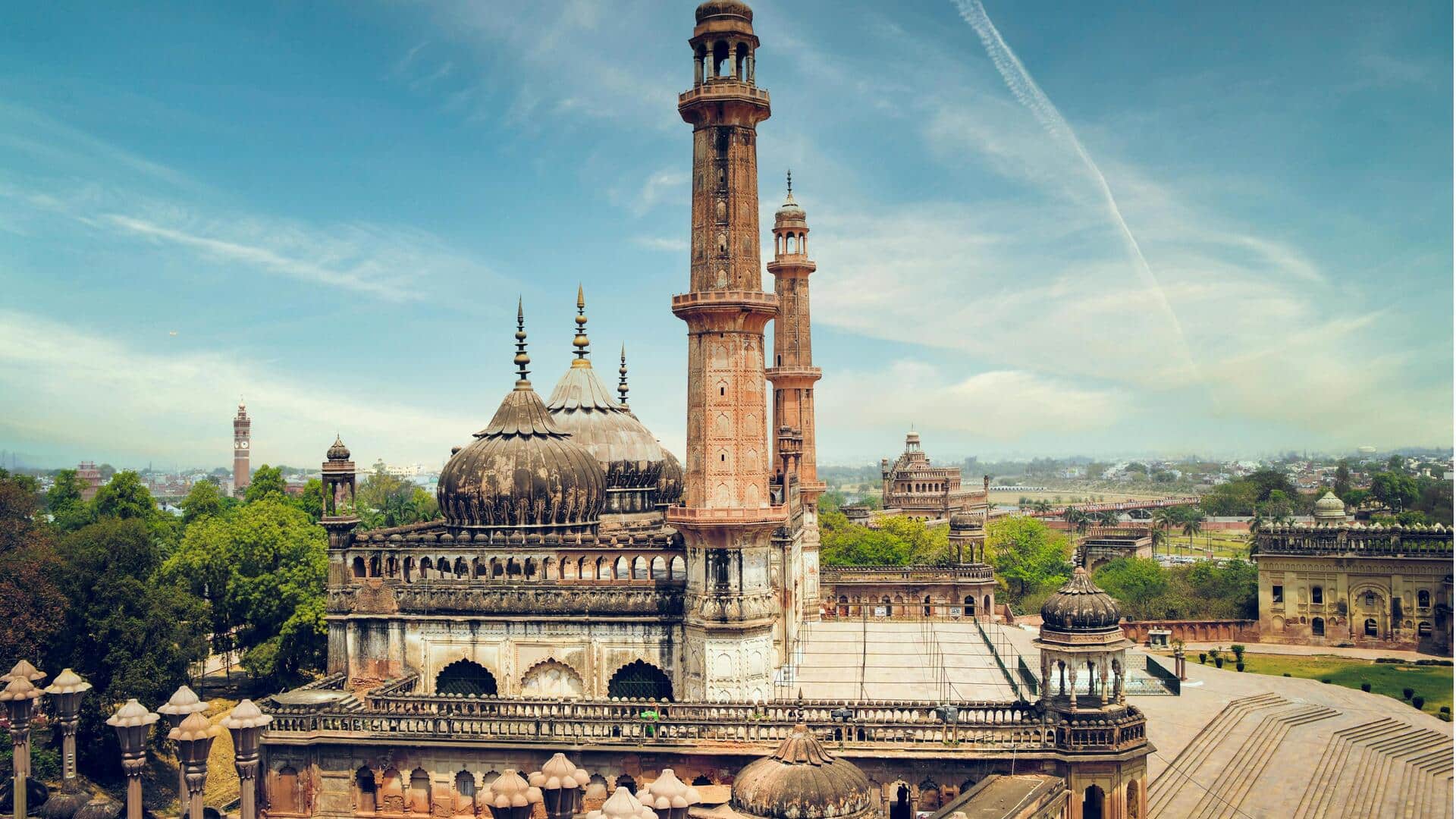 लखनऊ में इन 5 मजेदार गतिविधियों का उठाएं लुत्फ, यात्रा बन जाएगी यादगार