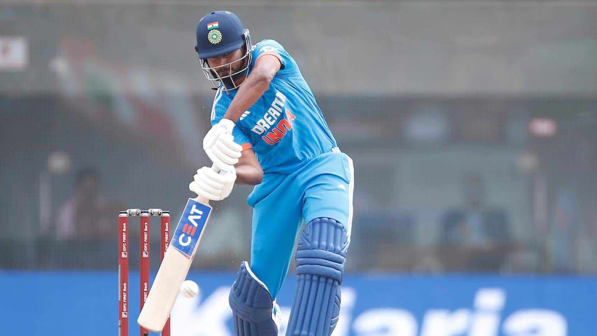 भारत बनाम ऑस्ट्रेलिया: श्रेयस अय्यर ने जमाया वनडे करियर का तीसरा शतक, जानिए उनके आंकड़े 