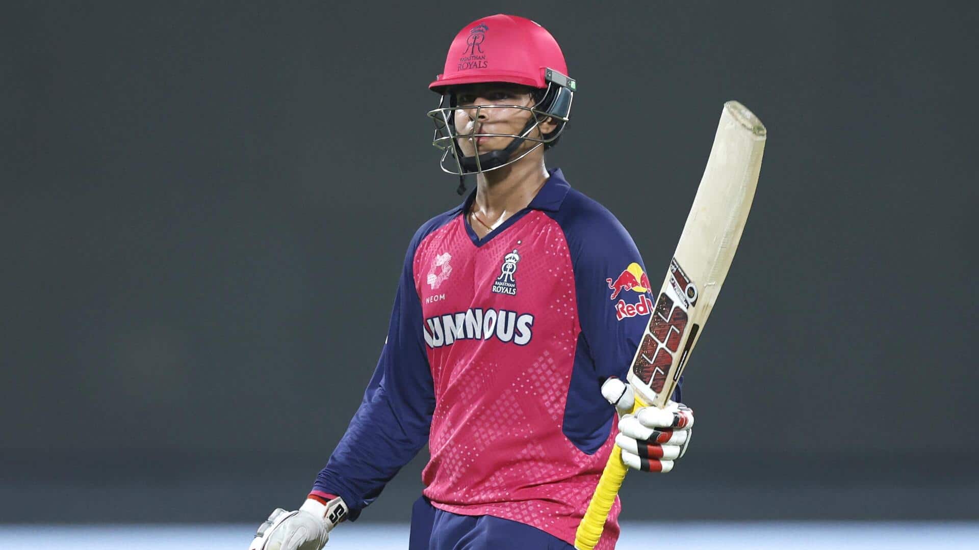 IPL 2025: वैभव सूर्यवंशी ने लगाया अर्धशतक, बने हमारे 'प्लेयर ऑफ द डे' IPL 2025: वैभव सूर्यवंशी ने लगाया अर्धशतक, बने हमारे 'प्लेयर ऑफ द डे'