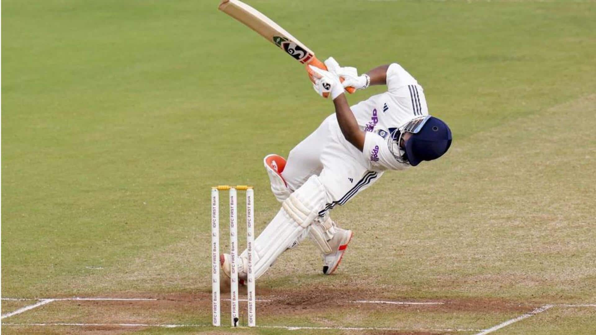 ऋषभ पंत फिर हुए चोटिल, दक्षिण अफ्रीका-A के खिलाफ होना पड़ा रिटायर्ड हर्ट