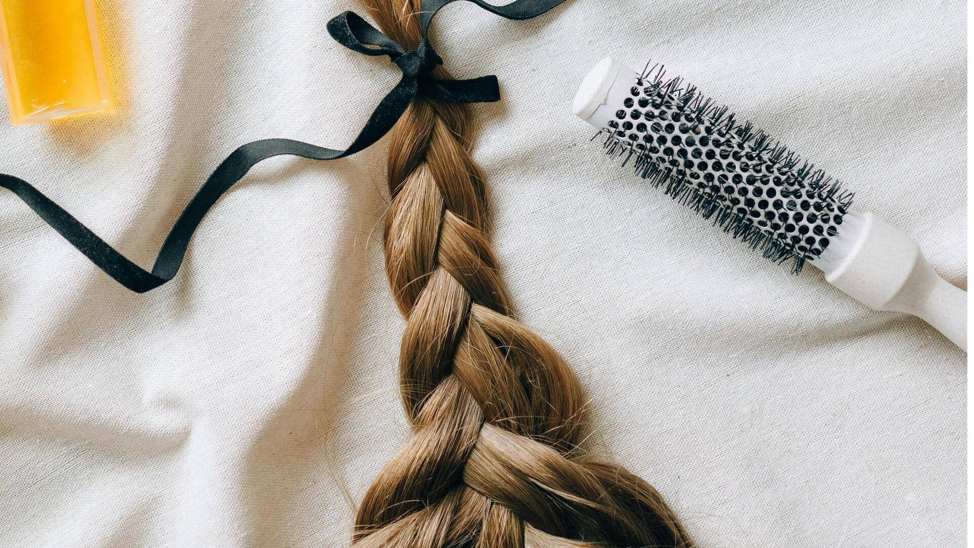 बालों पर तेल लगाते समय न करें ये 5 गलतियां, हो सकता है नुकसान