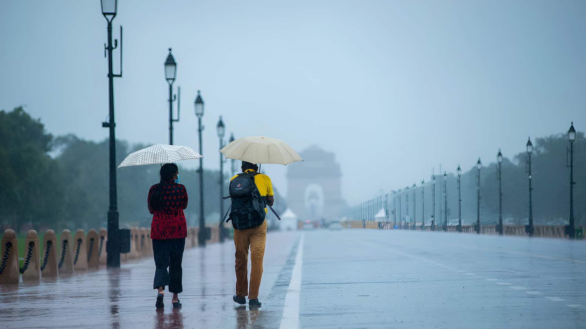 देशभर में जारी रहेगा तूफानी बारिश का कहर, जानिए आपके शहर में कैसा रहेगा मौसम