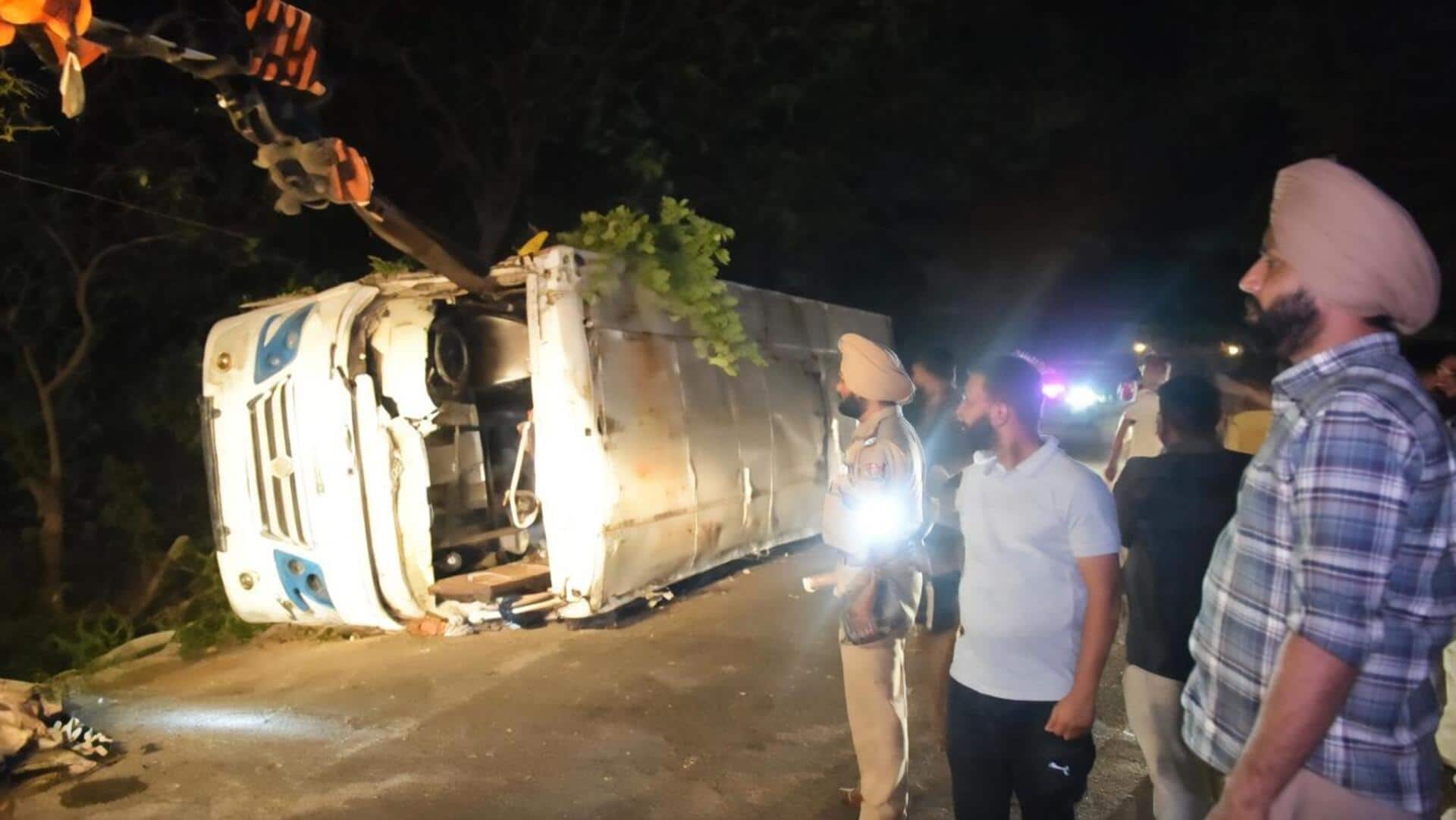 पंजाब: फतेहगढ़ साहिब में बैसाखी मेले से लौट रहे श्रद्धालुओं की बस पलटी, 6 की मौत