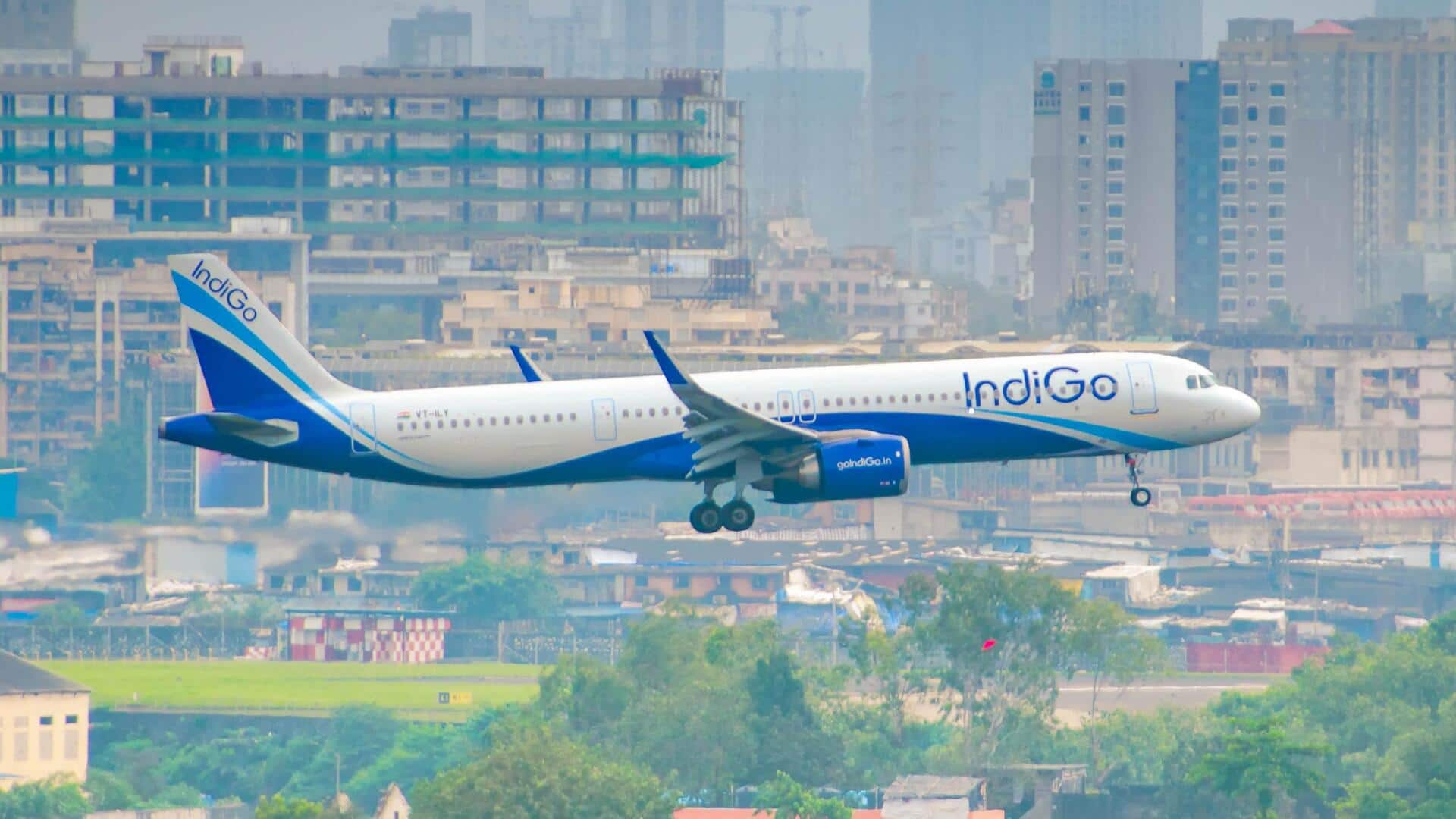 इंडिगो की दुबई-अमृतसर फ्लाइट में नशे की हालत में एयर होस्टेस से छेड़छाड़, यात्री गिरफ्तार