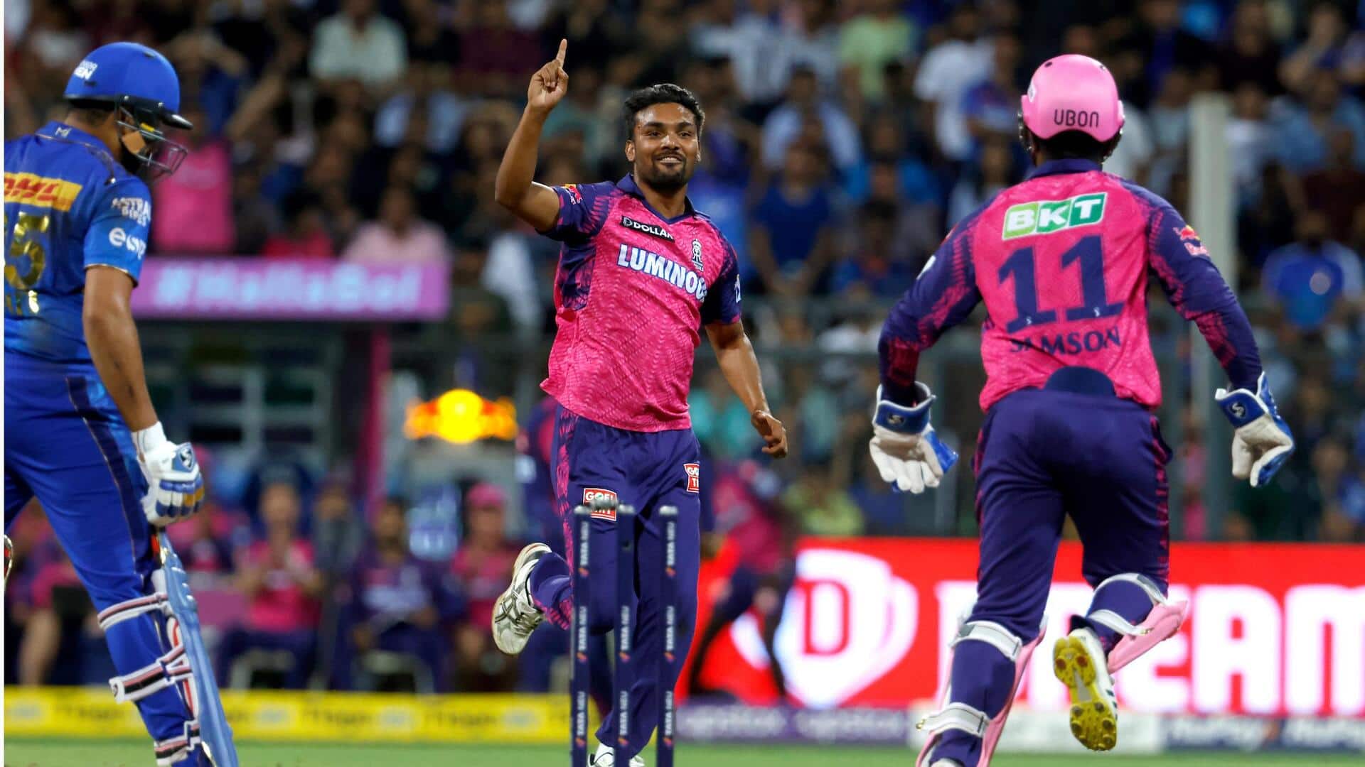 IPL 2025: चोटिल संदीप शर्मा की जगह राजस्थान रॉयल्स ने इस गेंदबाज को दिया मौका IPL 2025: चोटिल संदीप शर्मा की जगह राजस्थान रॉयल्स ने इस गेंदबाज को दिया मौका