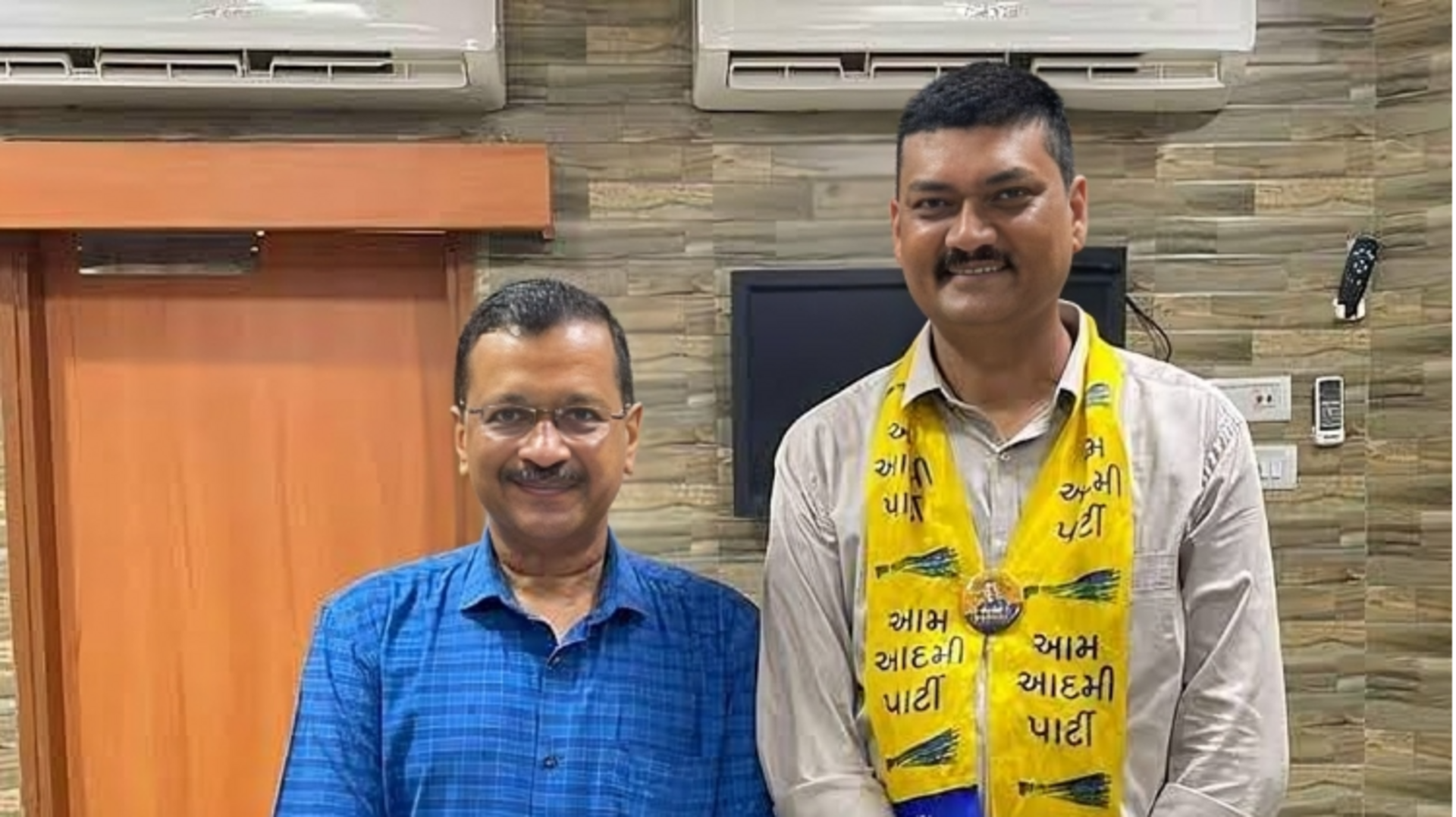 गुजरात में उपचुनाव जीत के बीच AAP को झटका, बोटाक विधायक ने पार्टी छोड़ी गुजरात में उपचुनाव जीत के बीच AAP को झटका, बोटाक विधायक ने पार्टी छोड़ी