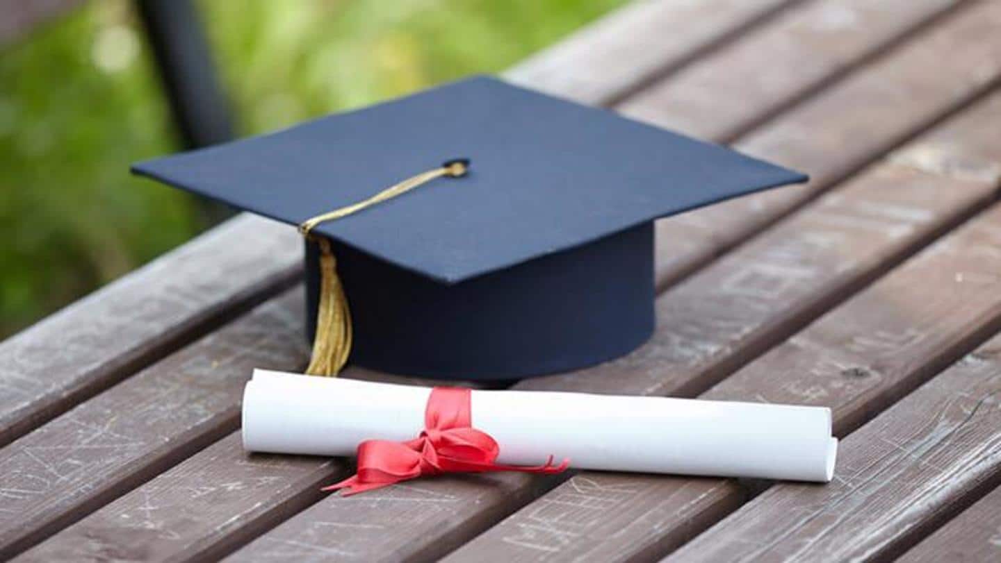 UGC का ऐलान, असिस्टेंट प्रोफेसर बनने के लिए 2023 तक PhD अनिवार्य नहीं