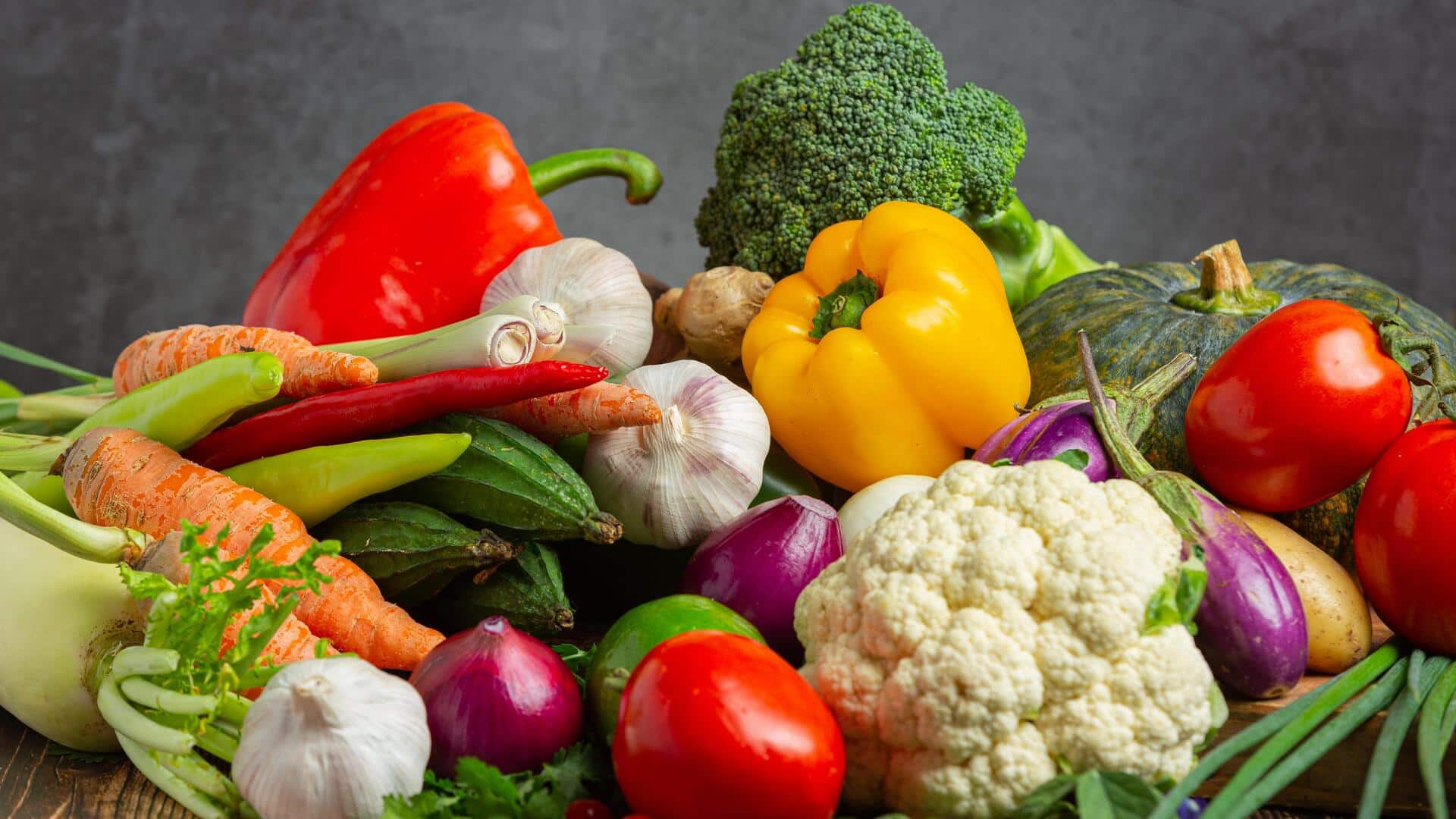 सर्दियों में आने वाली इन सब्जियों को डाइट में करें शामिल, सेहत के लिए हैं फायदेमंद