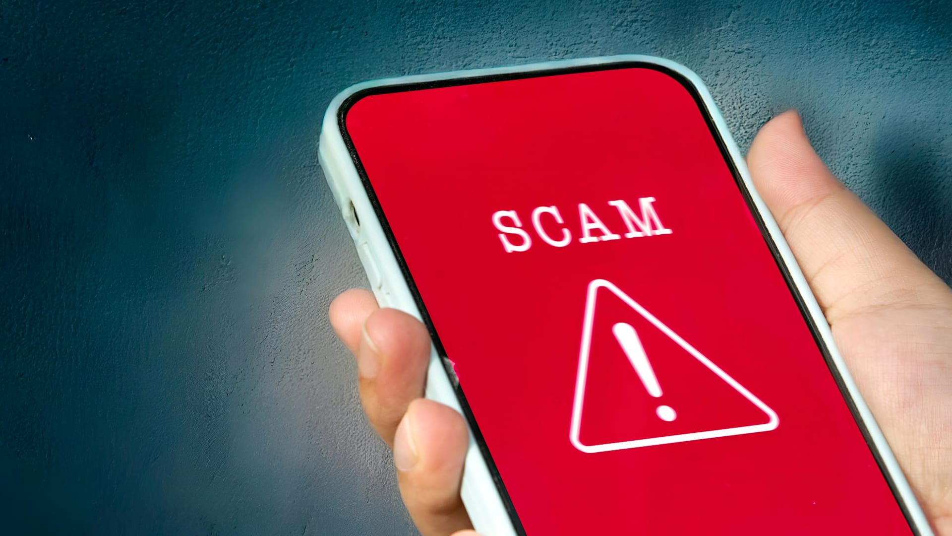 रिफंड के नाम पर हो रही धोखाधड़ी, जानिए कैसे करता है काम और इससे कैसे बचें