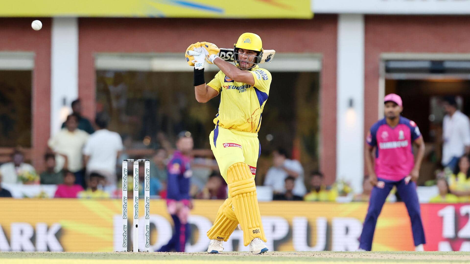 IPL 2026 नीलामी: रचिन रविंद्र को कोलकाता नाइट राइडर्स ने खरीदा 