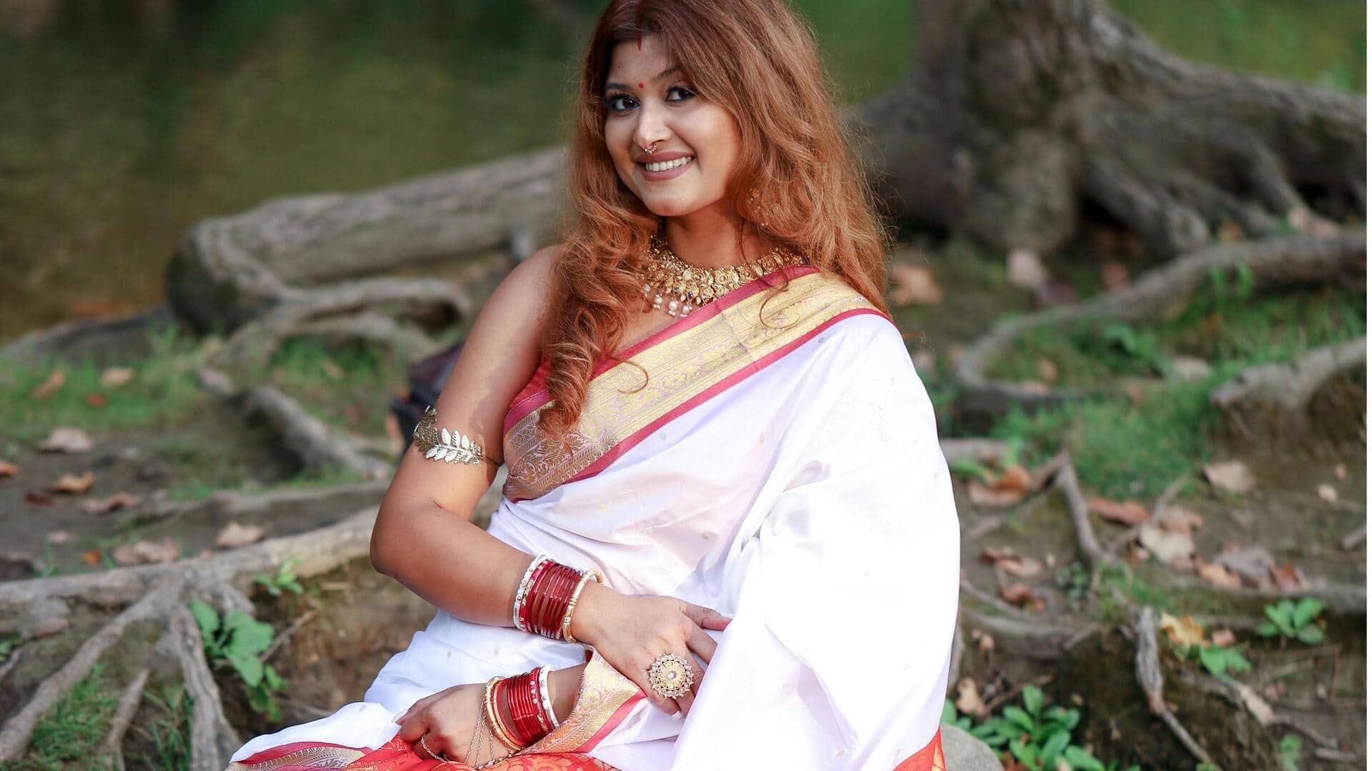 रोजाना पहनने वाले कपड़ों को स्टाइलिश बनाने के लिए अपनाएं ये 5 फैशन हैक्स