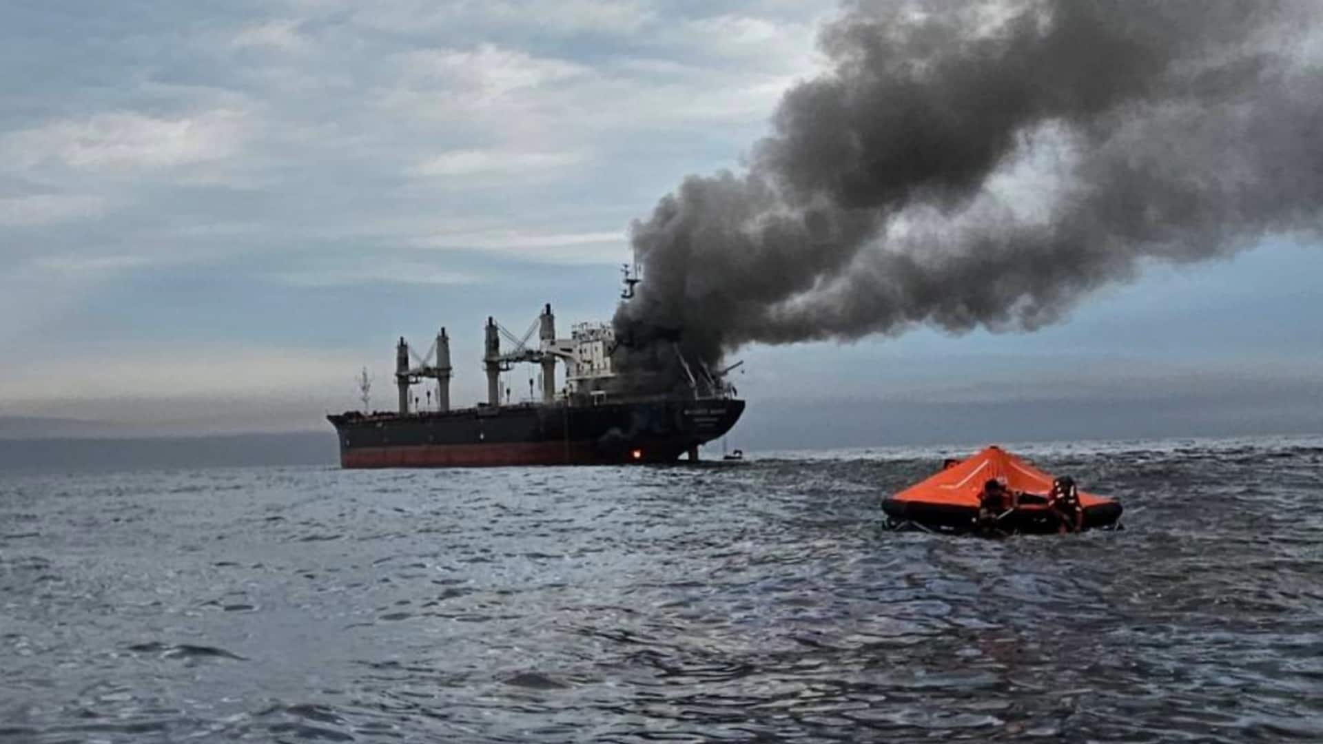 ईरान ने ओमान के पास भारतीय चालक दल वाले कैमिकल टैंकर पर किया हमला