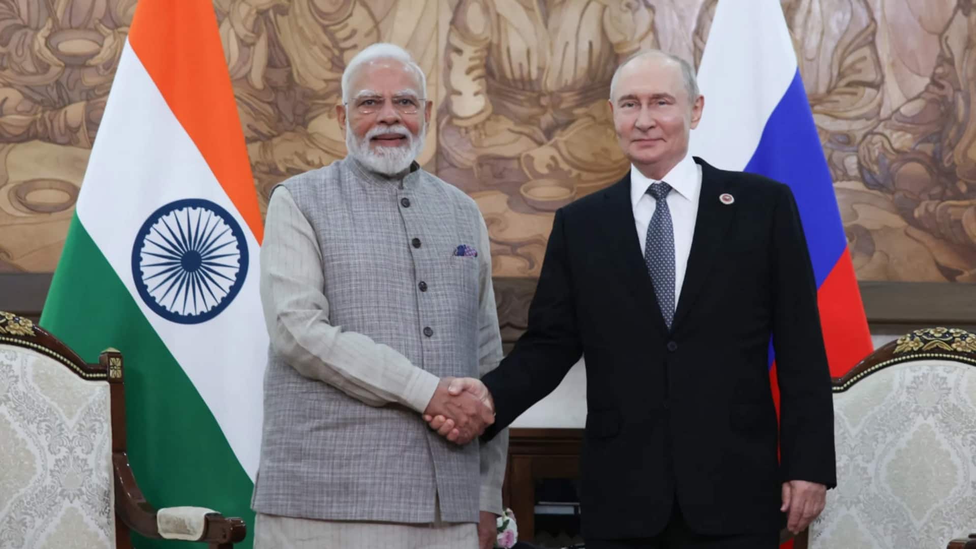 BRICS शिखर सम्मेलन से पहले प्रधानमंत्री मोदी और रूसी राष्ट्रपति पुतिन के बीच द्विपक्षीय वार्ता
