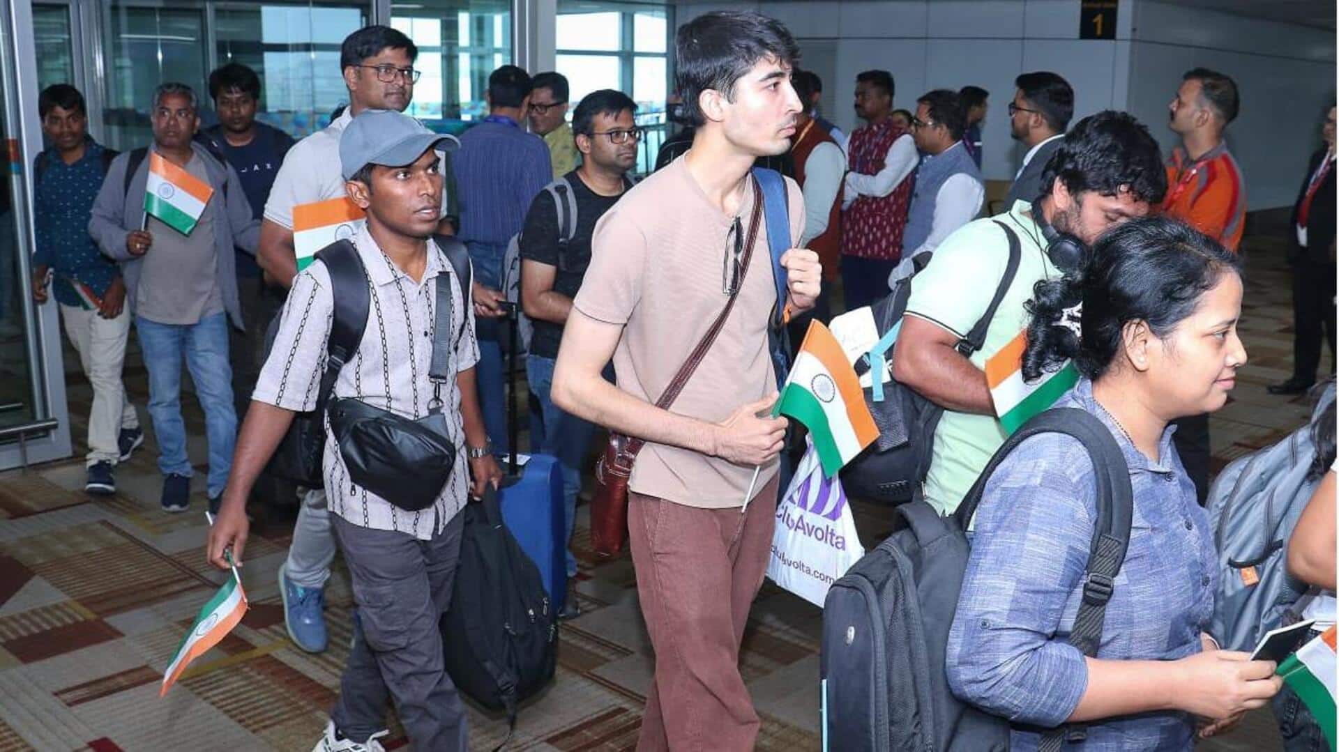 ऑपरेशन सिंधु: ईरान और इजरायल संघर्ष के बीच 2,460 भारतीयों को सुरक्षित देश लाया गया ऑपरेशन सिंधु: ईरान और इजरायल संघर्ष के बीच 2,460 भारतीयों को सुरक्षित देश लाया गया