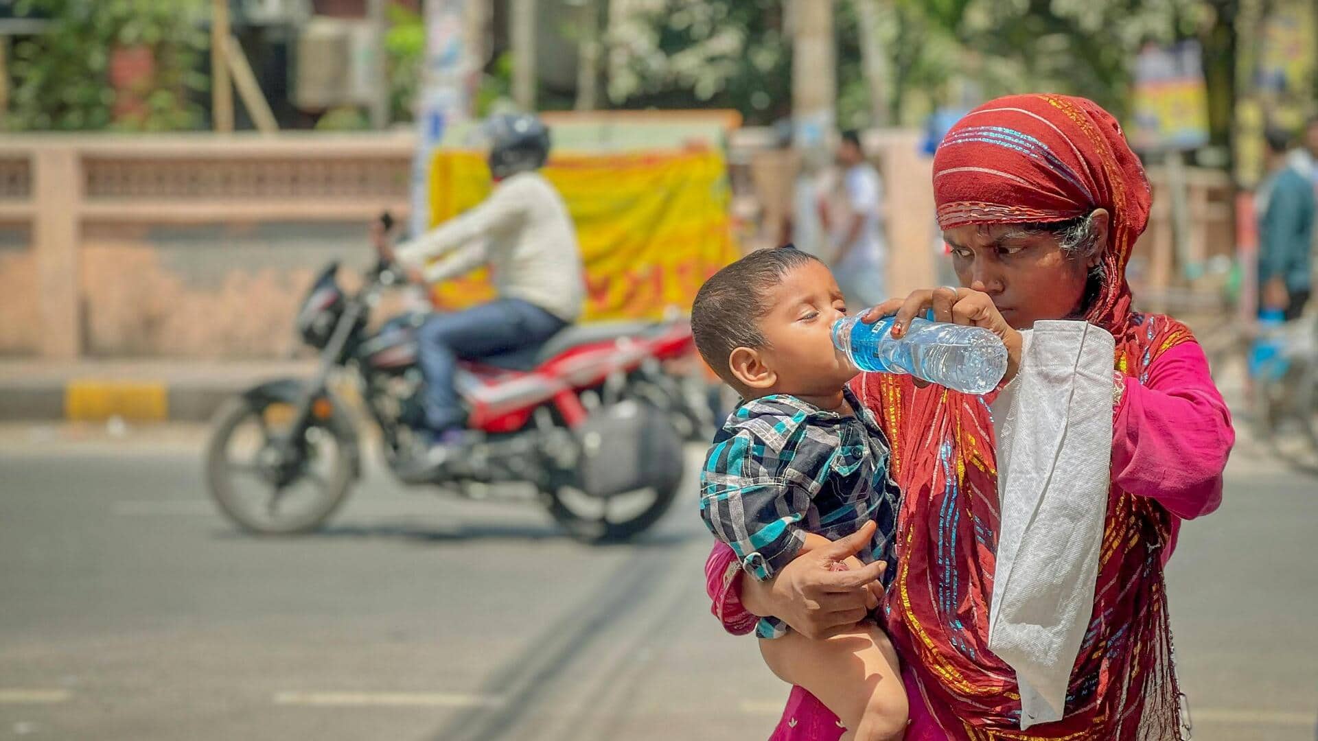 केरलम में भीषण गर्मी, मुख्यमंत्री ने लोगों से कोरोना की तरह स्वयं-लॉकडाउन का आग्रह किया