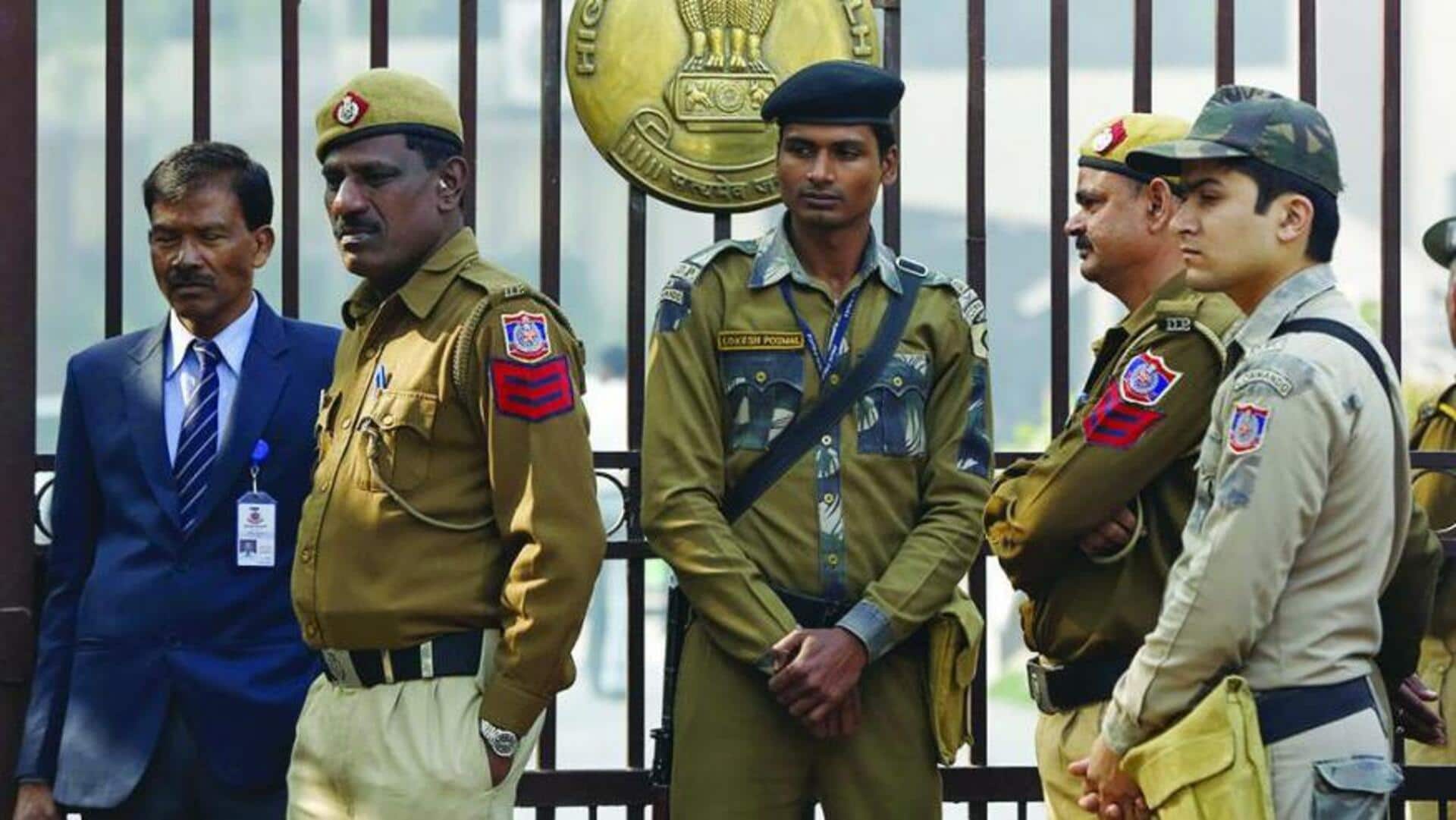 दिल्ली पुलिस में 6,000 से ज्यादा पदों पर निकली भर्ती, 2 मार्च से कर सकेंगे आवेदन