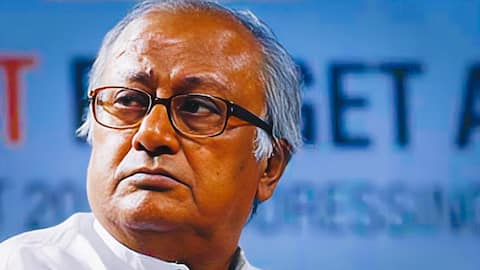 संसद परिसर में ई-सिगरेट पीते दिखे TMC सांसद सौगत रॉय, सामने आया ये वीडियो