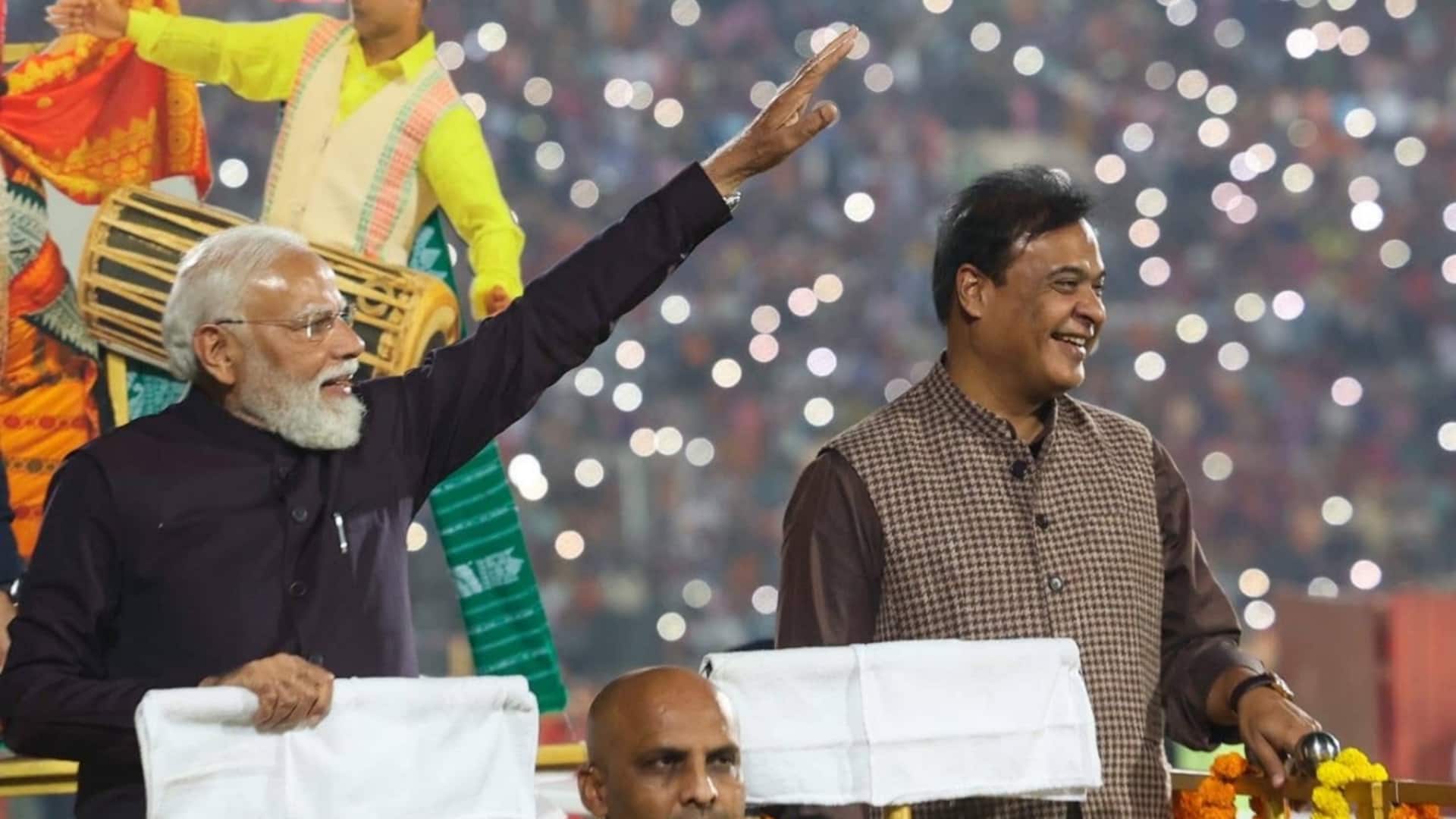 प्रधानमंत्री का असम दौरा: काजीरंगा एलिवेटेड कॉरिडोर की आधारशिला रखी, अमृत-भारत ट्रेन को हरी झंडी दिखाई