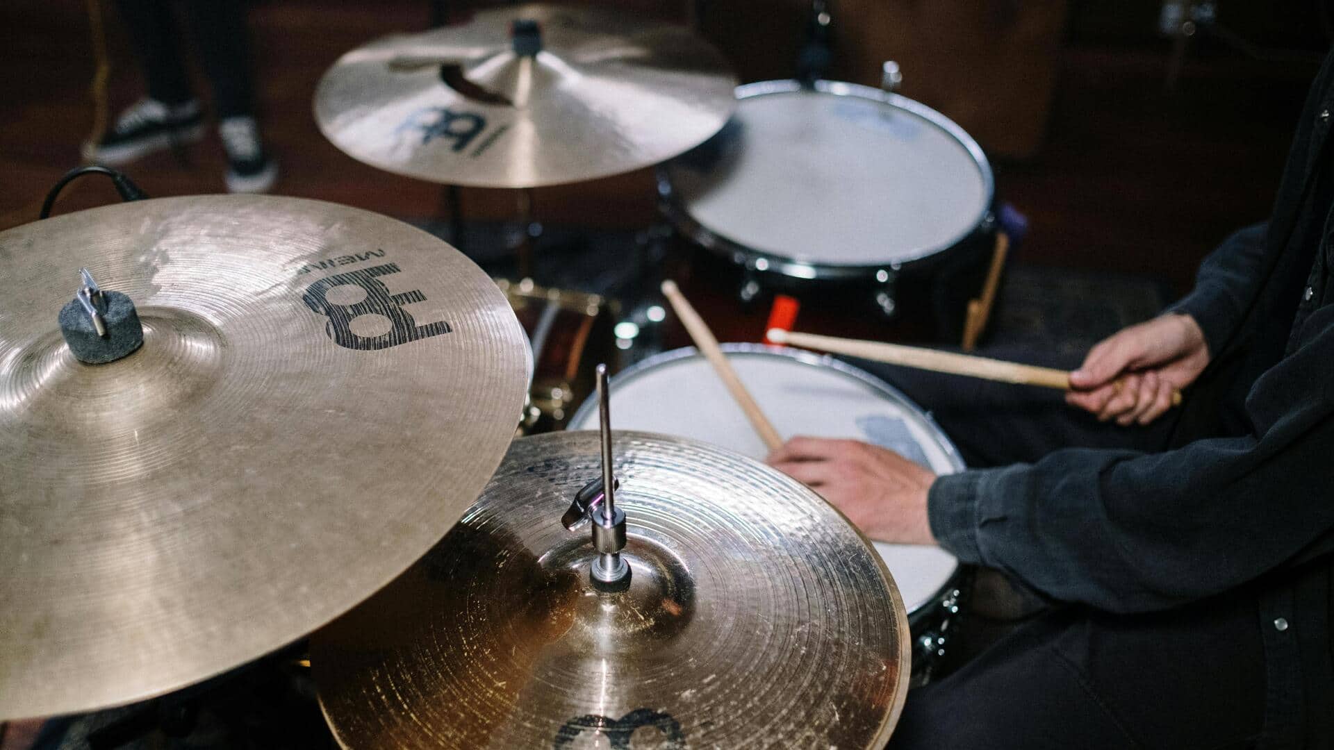 अगर आप संगीत में करियर बनाना चाहते हैं तो इन संगीत वाद्ययंत्र से करें शुरू 