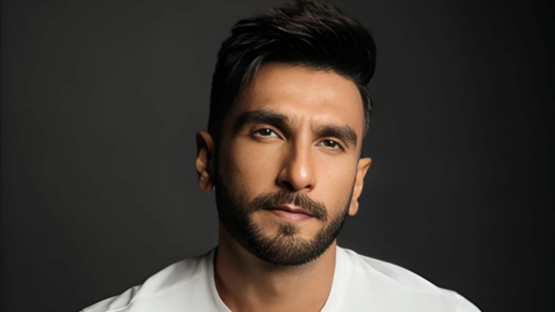 रणवीर सिंह की इन फिल्मों ने आते ही तोड़े रिकॉर्ड, एक ने दनादन छापे 500 करोड़