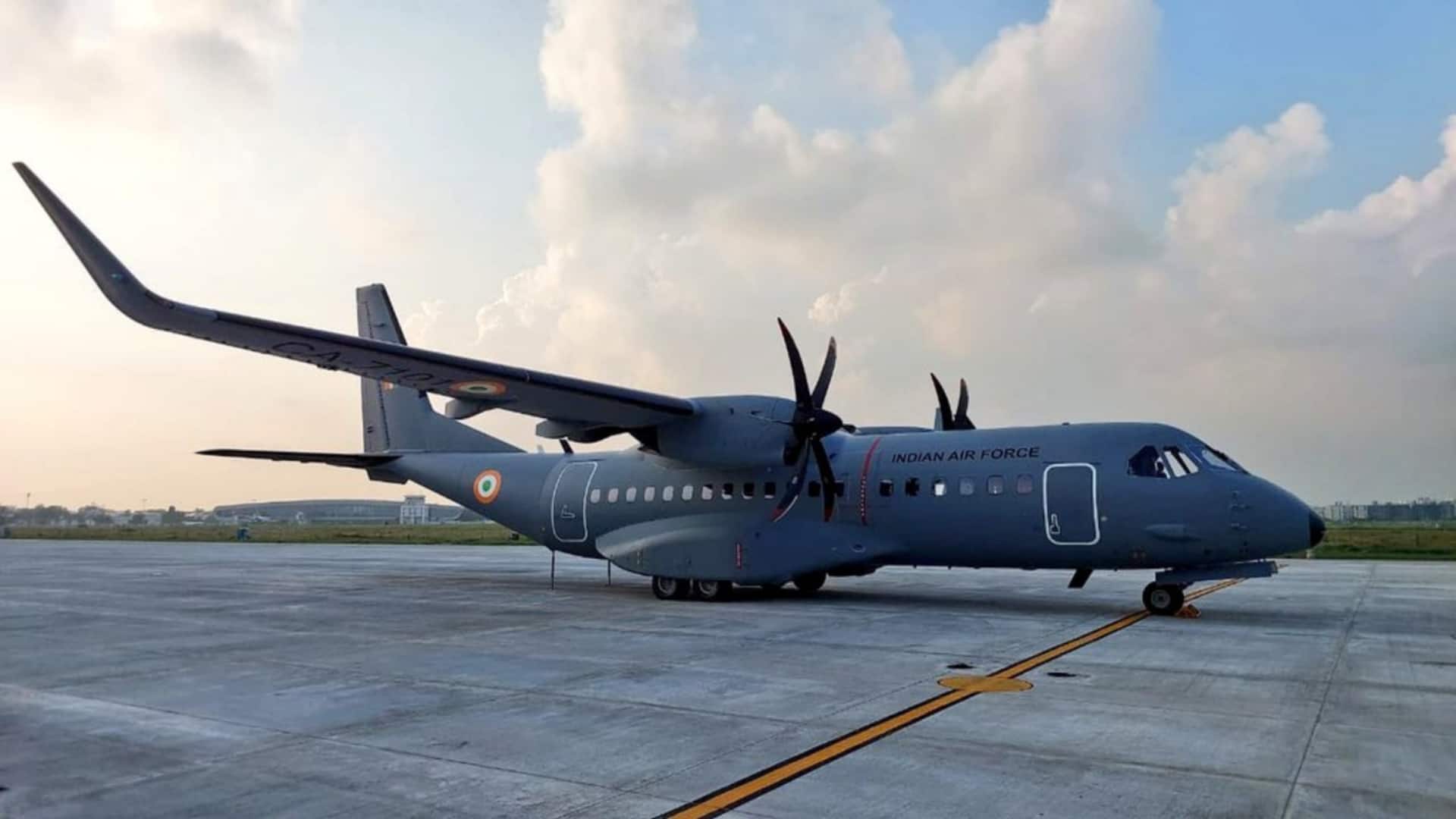 वायुसेना के बाद नौसेना और तटरक्षक बल को जल्द मिलेंगे C-295 विमान, जानें खासियत वायुसेना के बाद नौसेना और तटरक्षक बल को जल्द मिलेंगे C-295 विमान, जानें खासियत
