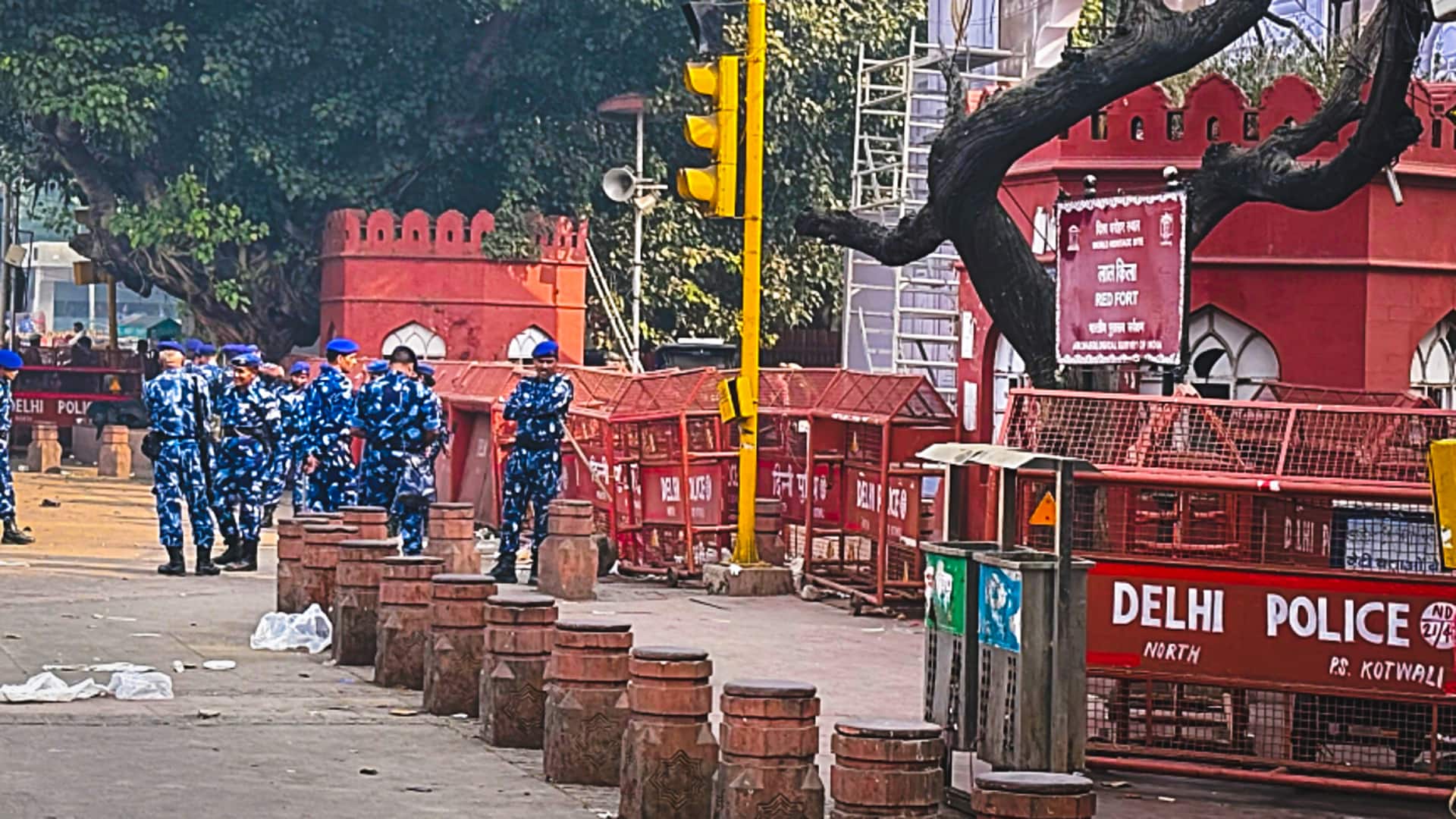 दिल्ली में हुए भीषण विस्फोट में अब तक 13 की मौत, लाल किला 3 दिन बंद