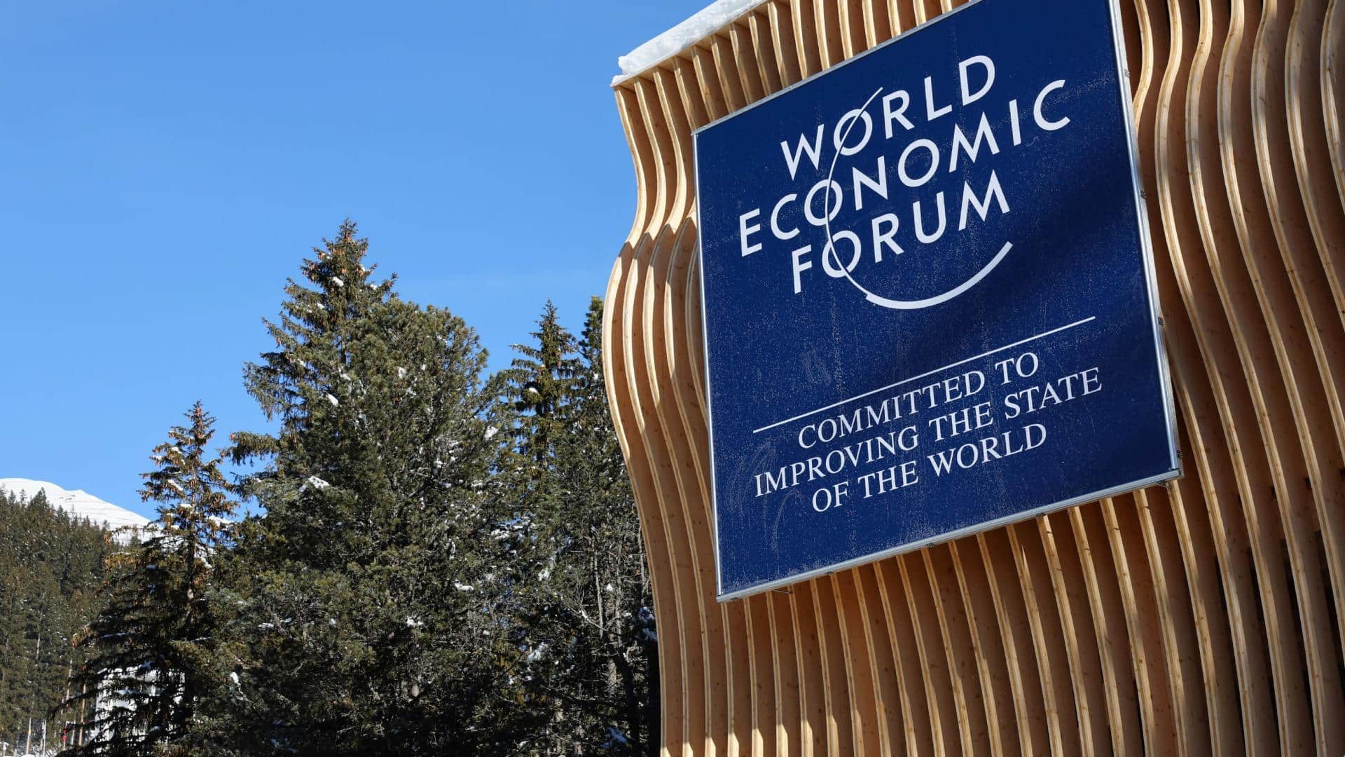 #NewsBytesExplainer: विश्व आर्थिक मंच क्या है और क्या काम करता है?