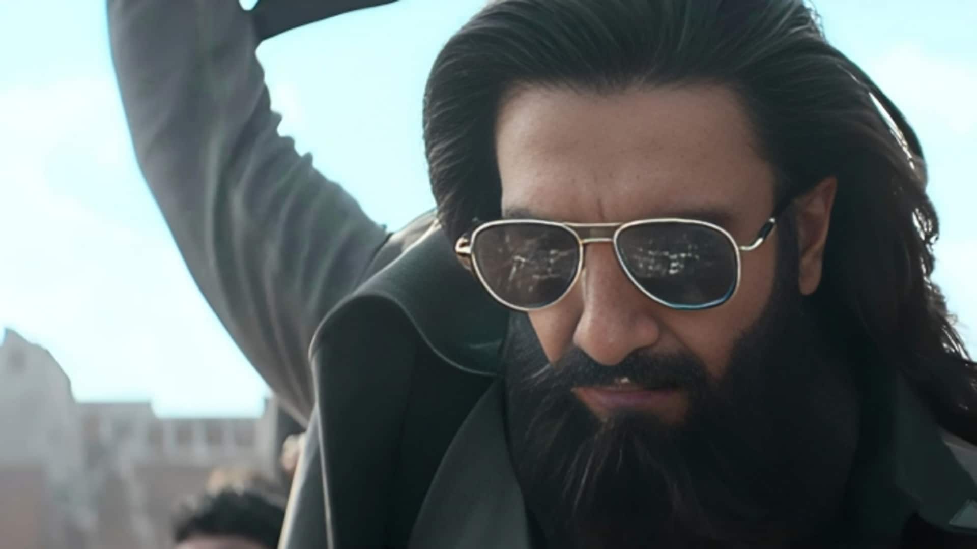 'धुरंधर 2' पर संकट के बादल, 'तिरछी टोपी वाले' गाने को लेकर खड़ा हुआ कानूनी बवंडर