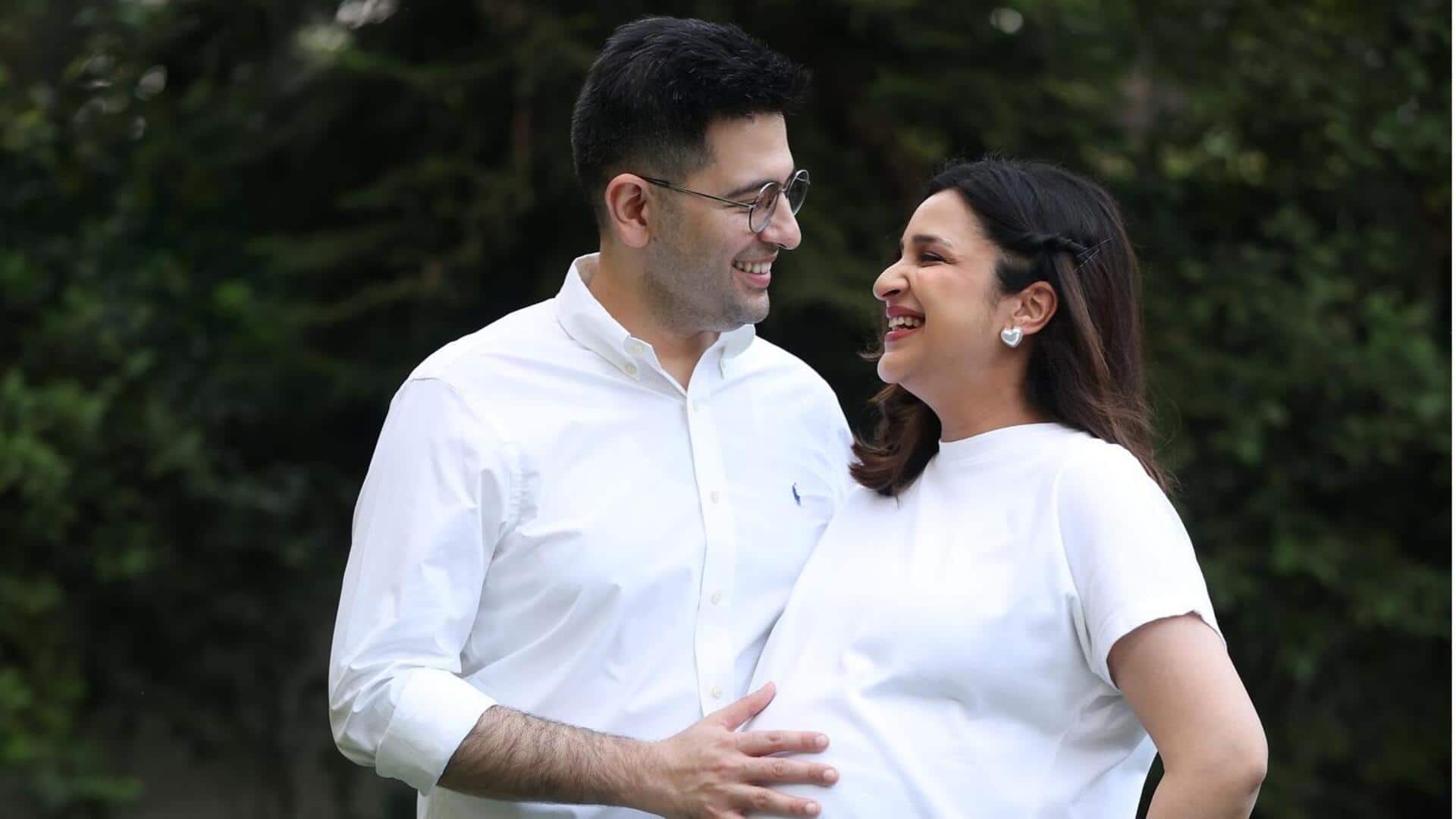 परिणीति चोपड़ा के जन्मदिन पर पति राघव चड्ढा ने साझा की अनदेखी तस्वीरें, लिखी ये बात परिणीति चोपड़ा के जन्मदिन पर पति राघव चड्ढा ने साझा की अनदेखी तस्वीरें, लिखी ये बात