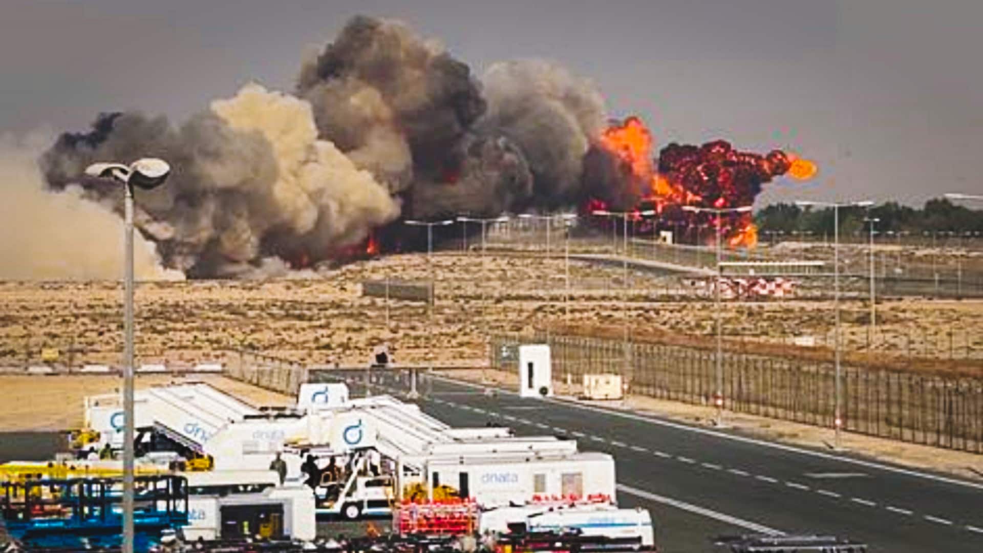 दुबई में एयर शो के दौरान तेजस लड़ाकू विमान दुर्घटनाग्रस्त, पायलट की मौत