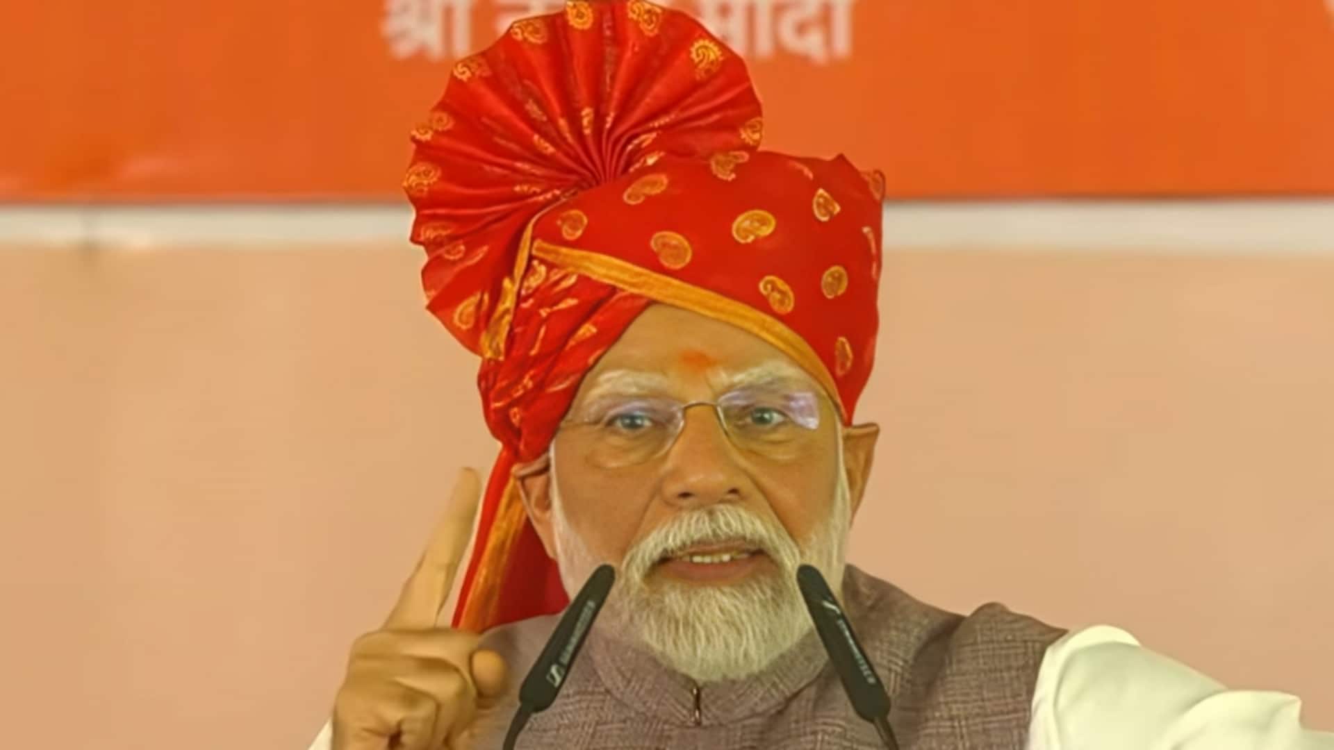 राजस्थान में प्रधानमंत्री नरेंद्र मोदी बोले- पाकिस्तान का रहीम यार खान एयरबेस ICU में है राजस्थान में प्रधानमंत्री नरेंद्र मोदी बोले- पाकिस्तान का रहीम यार खान एयरबेस ICU में है