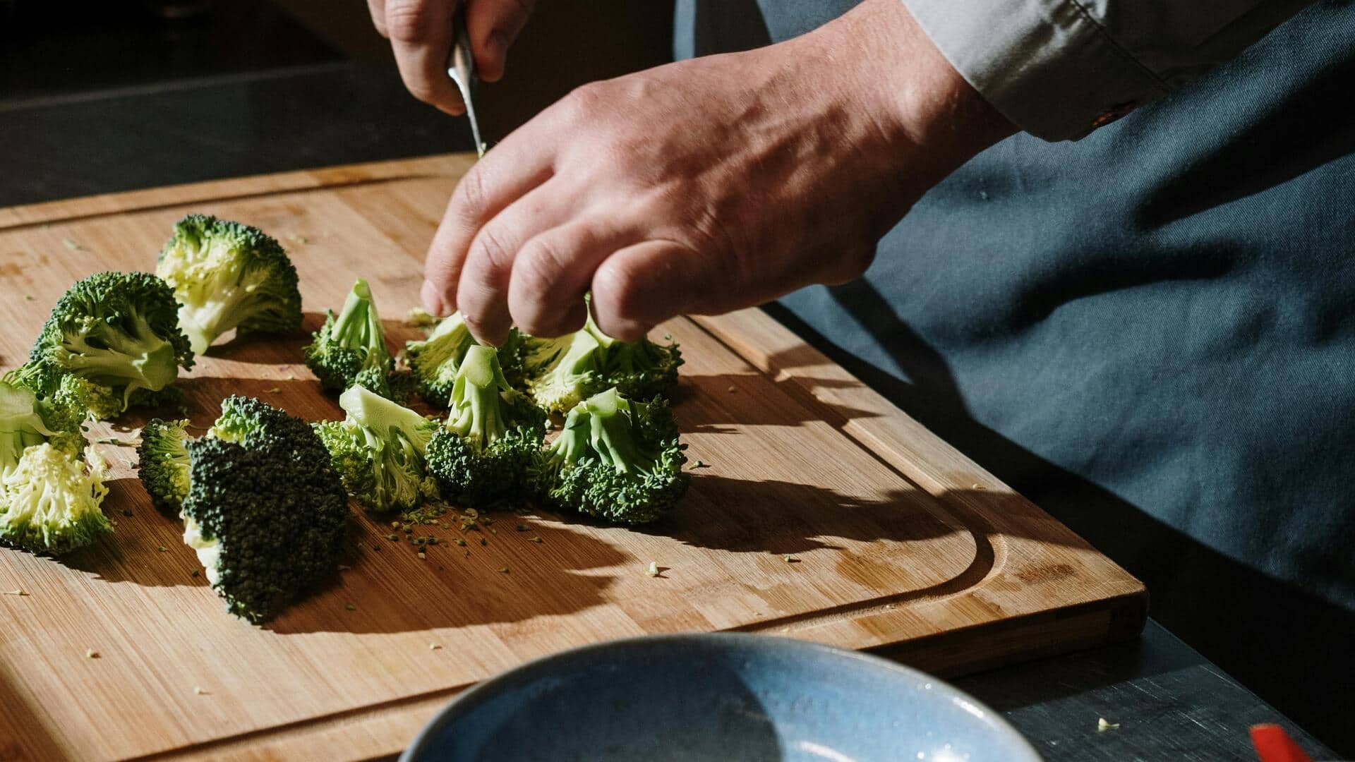 रसोई में रोजमर्रा के कामों को आसान बना सकते हैं ये 5 हैक्स