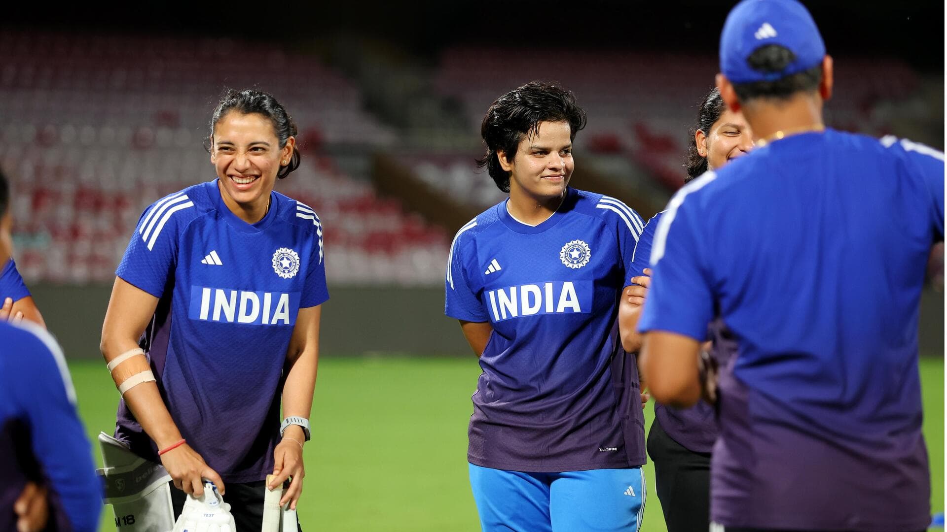 वनडे विश्व कप 2025, सेमीफाइनल: ऑस्ट्रेलिया ने भारत के खिलाफ टॉस जीतकर चुनी बल्लेबाजी, जानिए टीमें