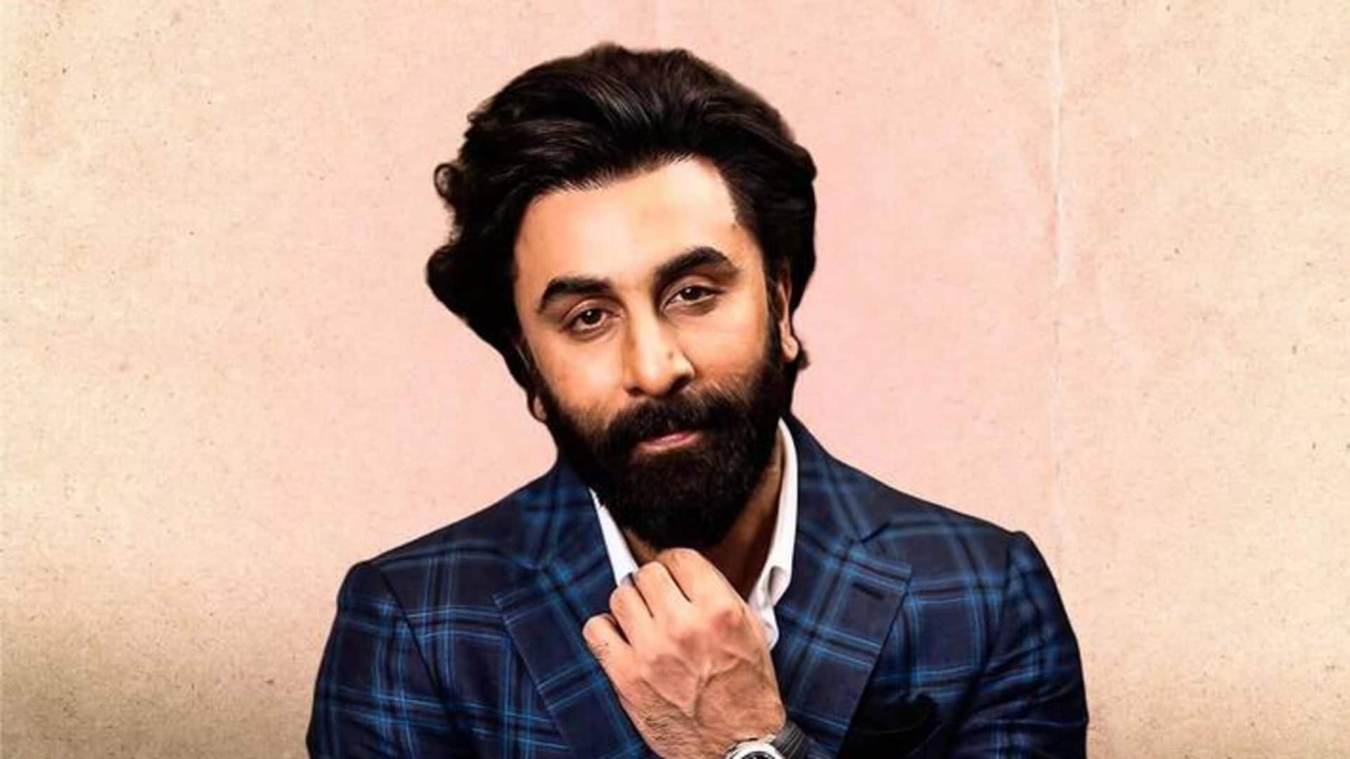 रणबीर कपूर ने किया सुपरस्टार यश का रास्ता साफ, टल गया साल का सबसे बड़ा टकराव रणबीर कपूर ने किया सुपरस्टार यश का रास्ता साफ, टल गया साल का सबसे बड़ा टकराव